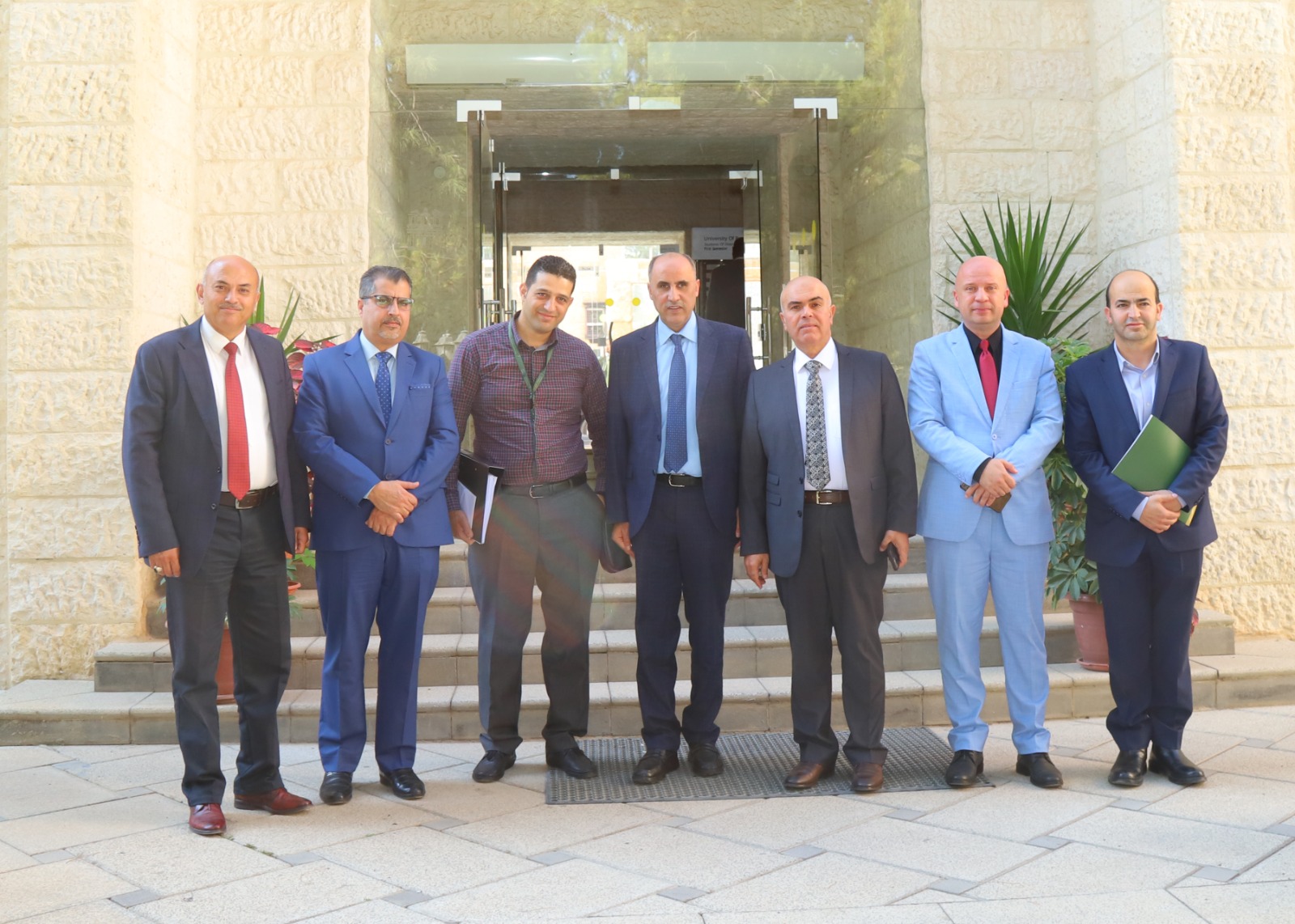 Madar Al-Saa Images 0.15481035089769613