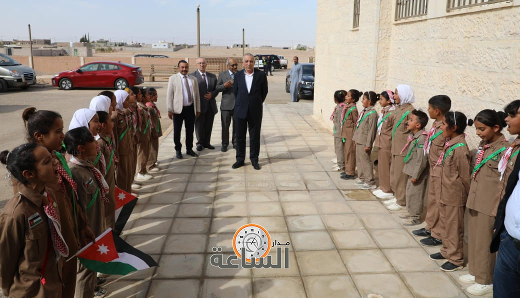 Madar Al-Saa Images 0.6546061574602364