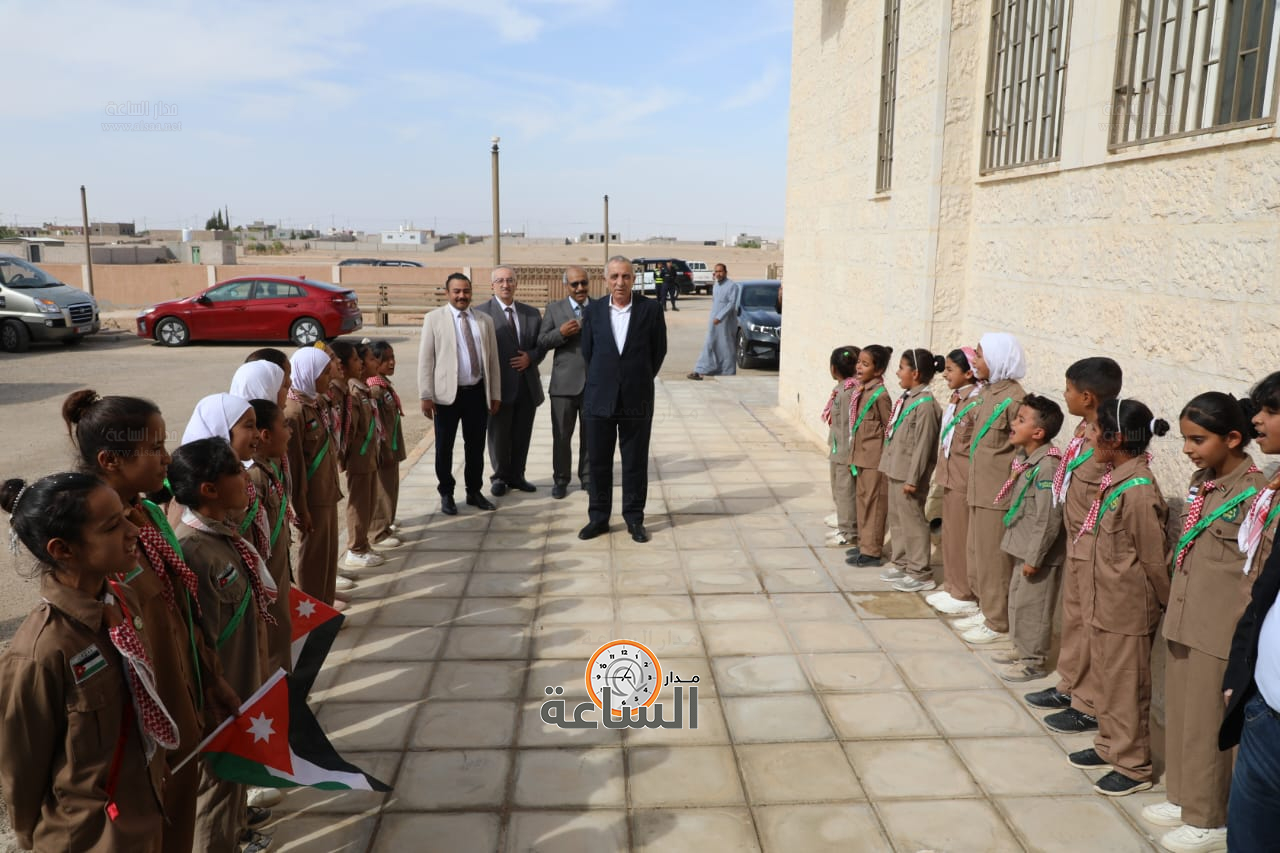 Madar Al-Saa Images 0.8504556235774768