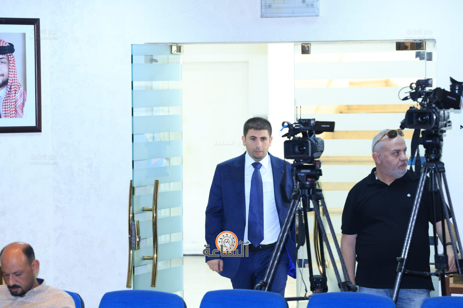 Madar Al-Saa Images 0.7296967584229024