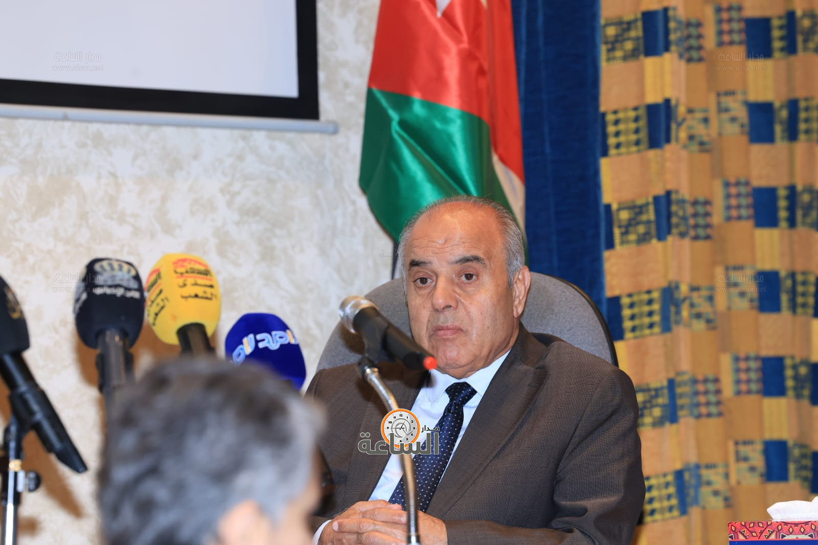 الدكتور عزمي محافظة