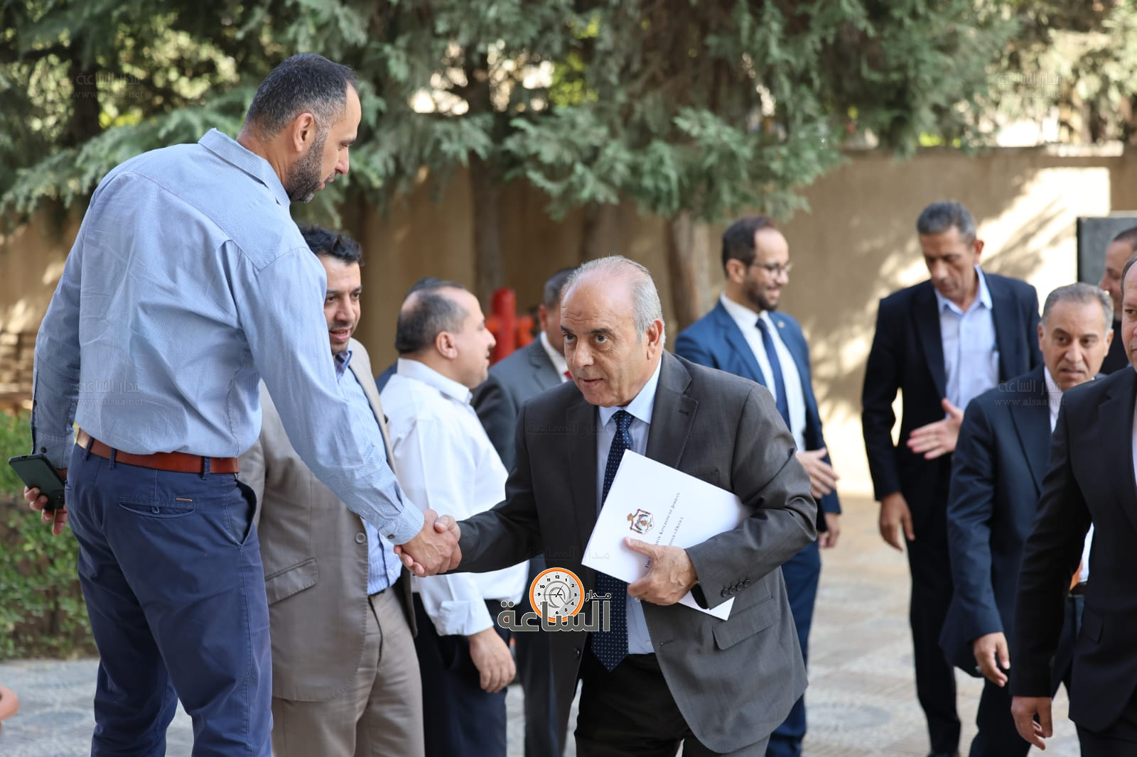 Madar Al-Saa Images 0.3641979182837618