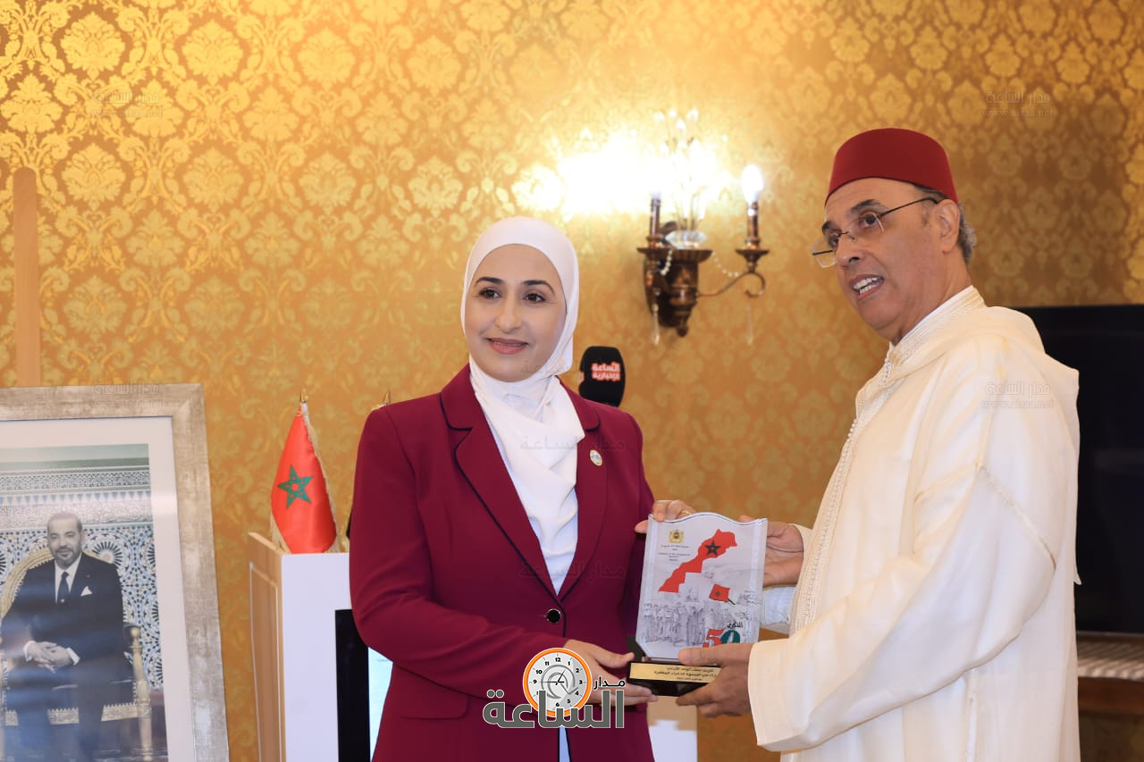 Madar Al-Saa Images 0.4197106004123362