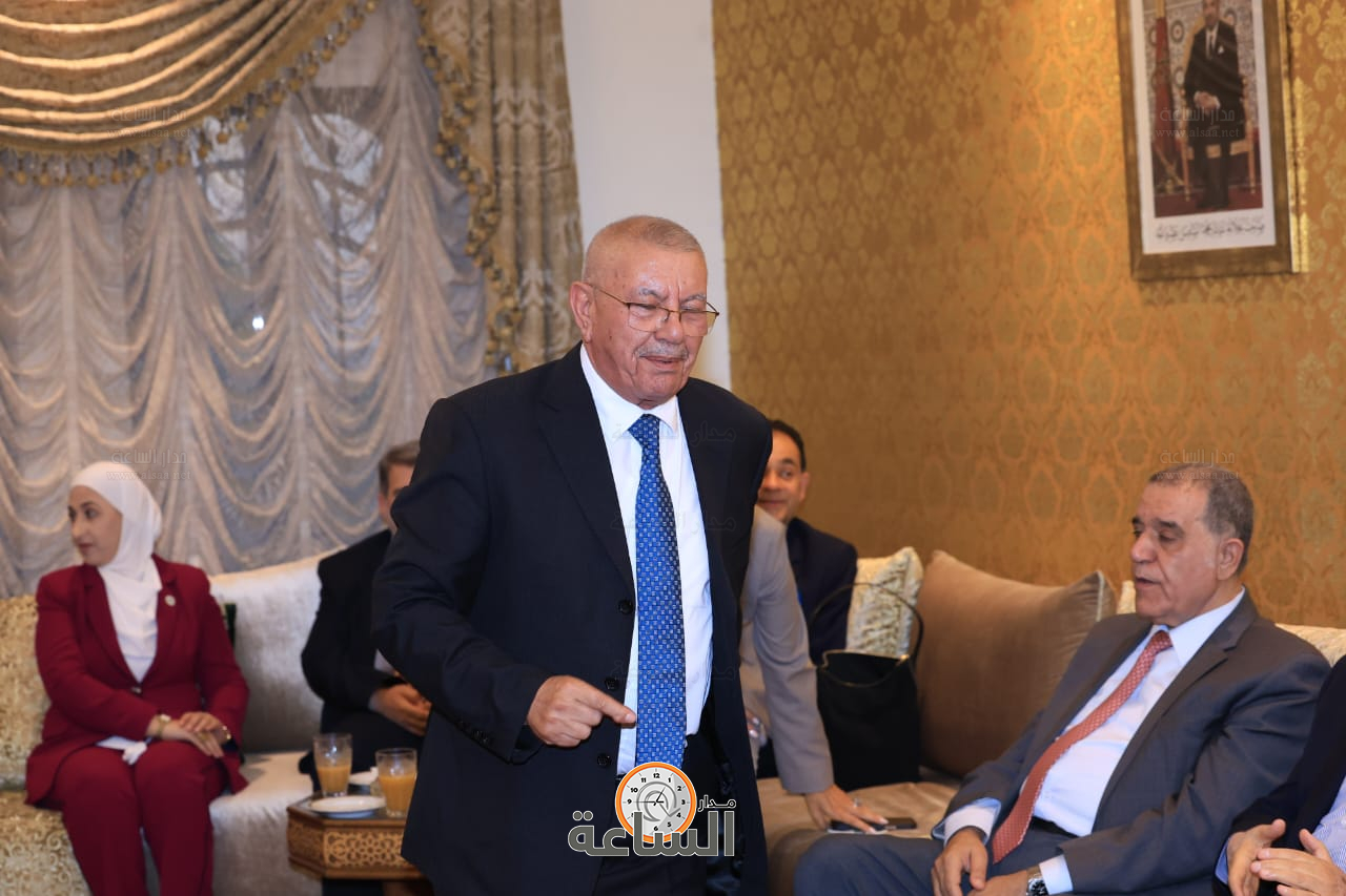 Madar Al-Saa Images 0.22396097684504723