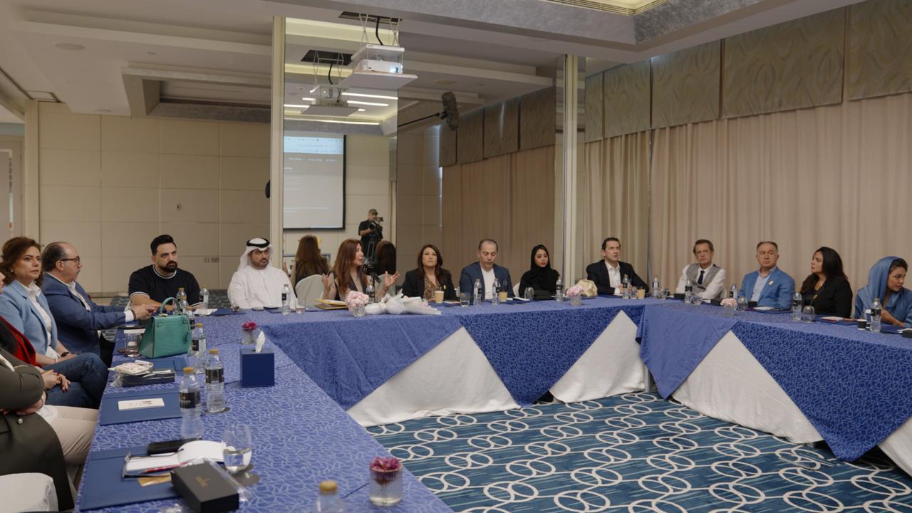 Madar Al-Saa Images 0.6738603623476999