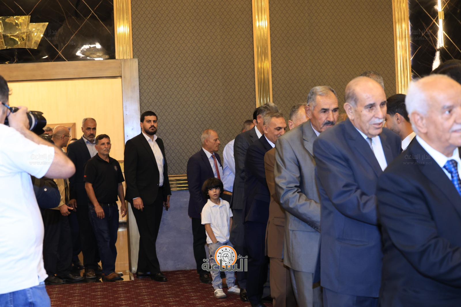 Madar Al-Saa Images 0.7062406855634643