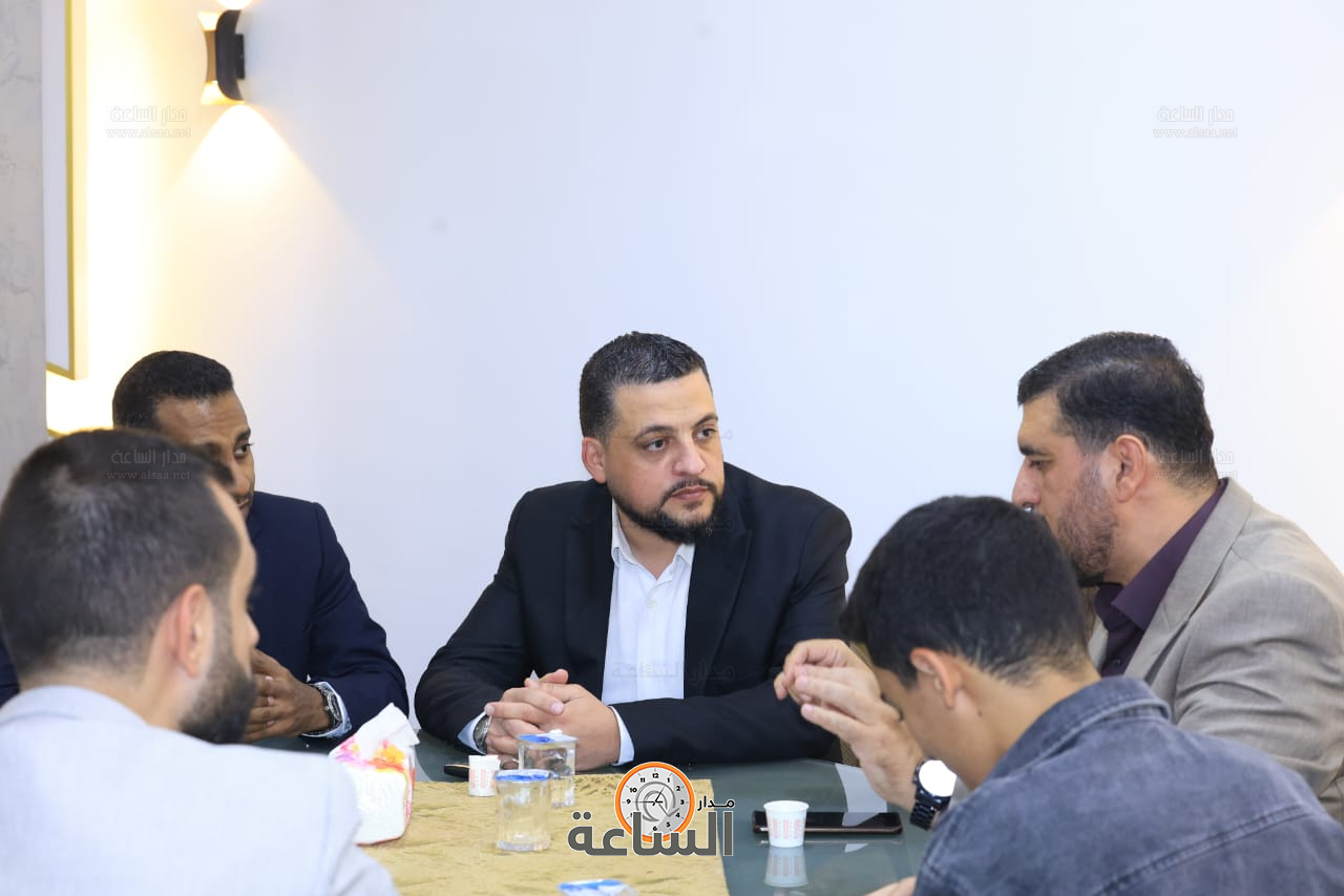 Madar Al-Saa Images 0.8518381573184518