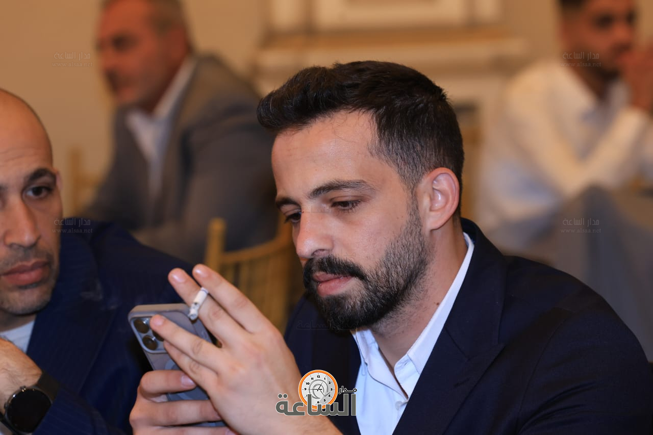 Madar Al-Saa Images 0.5077291734863135