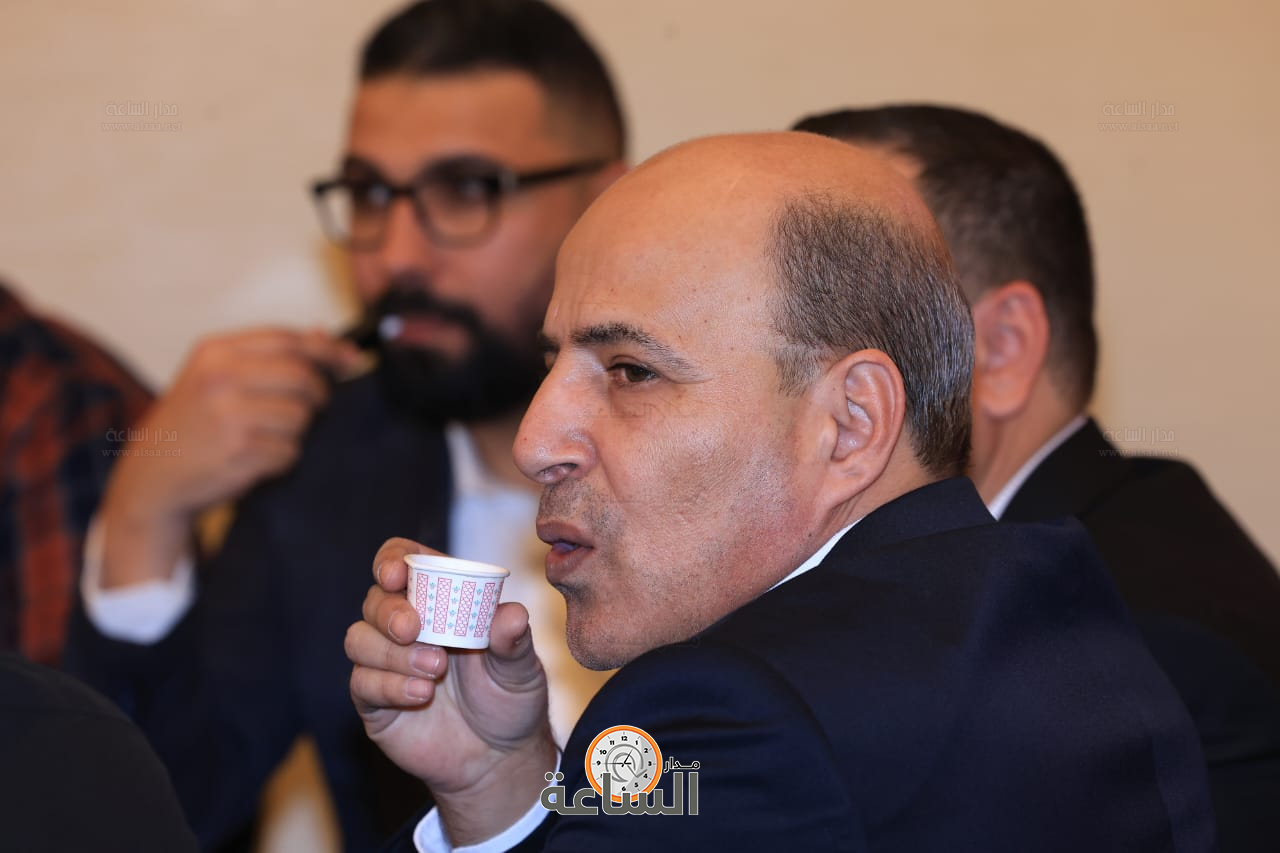 Madar Al-Saa Images 0.821322481778419