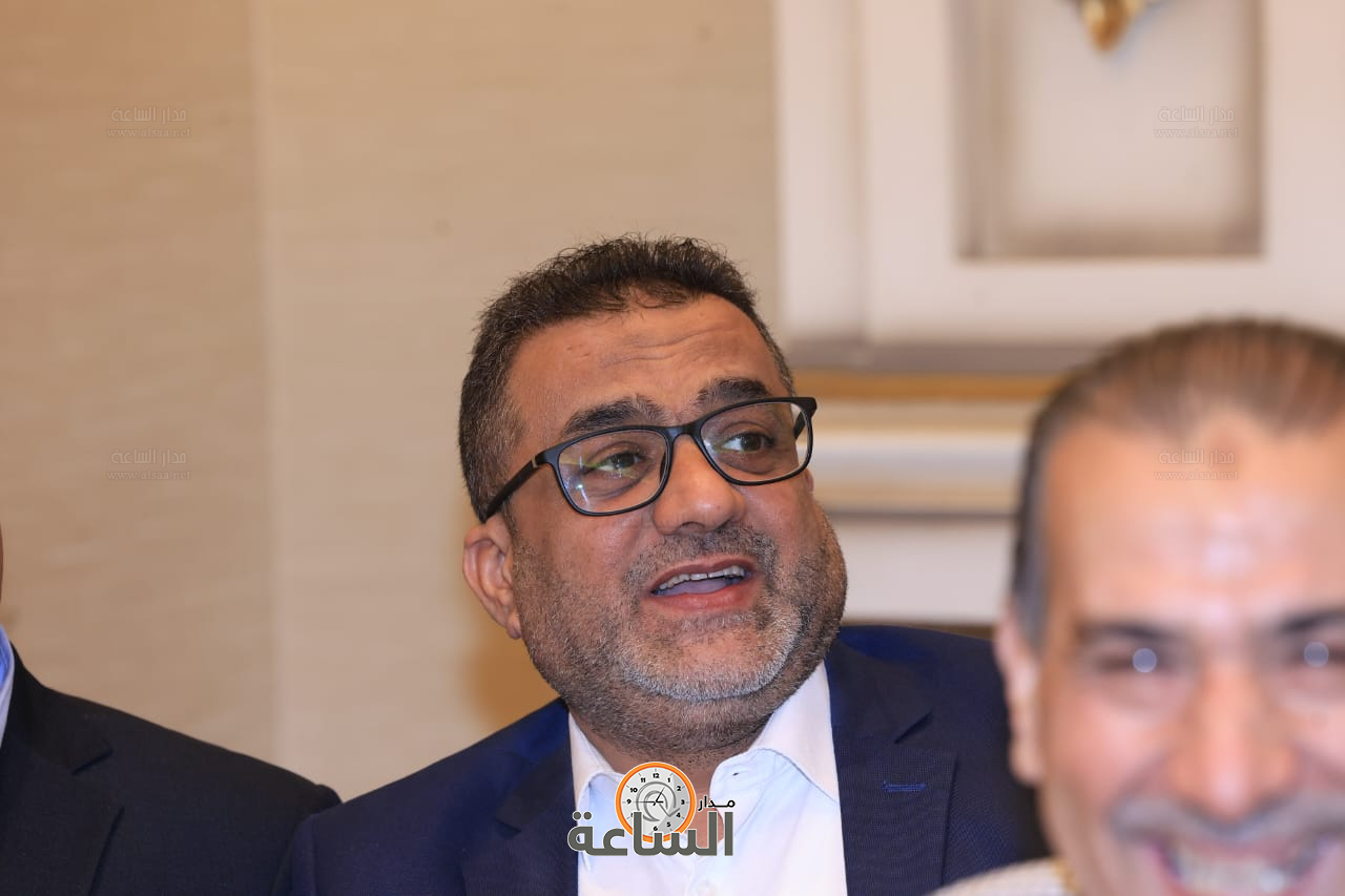 Madar Al-Saa Images 0.03654921254594934