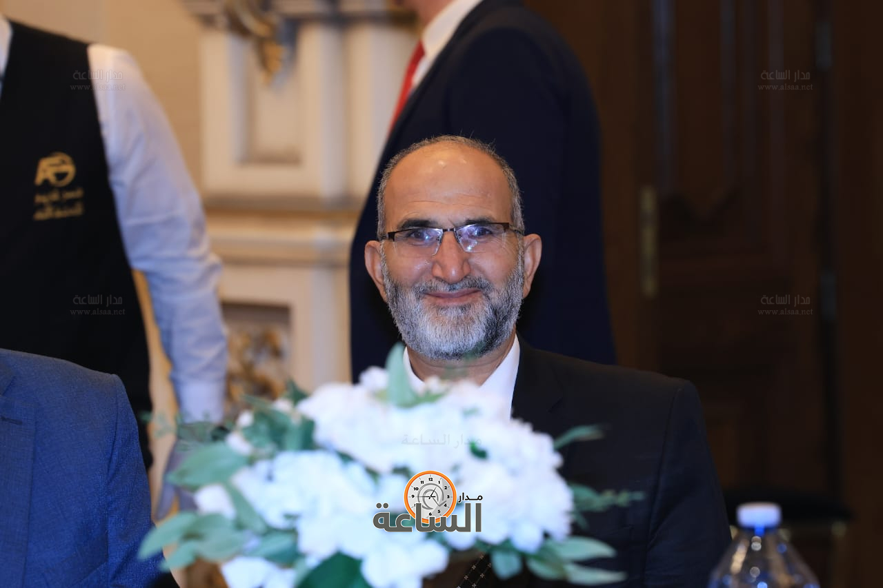 Madar Al-Saa Images 0.8414358861009759