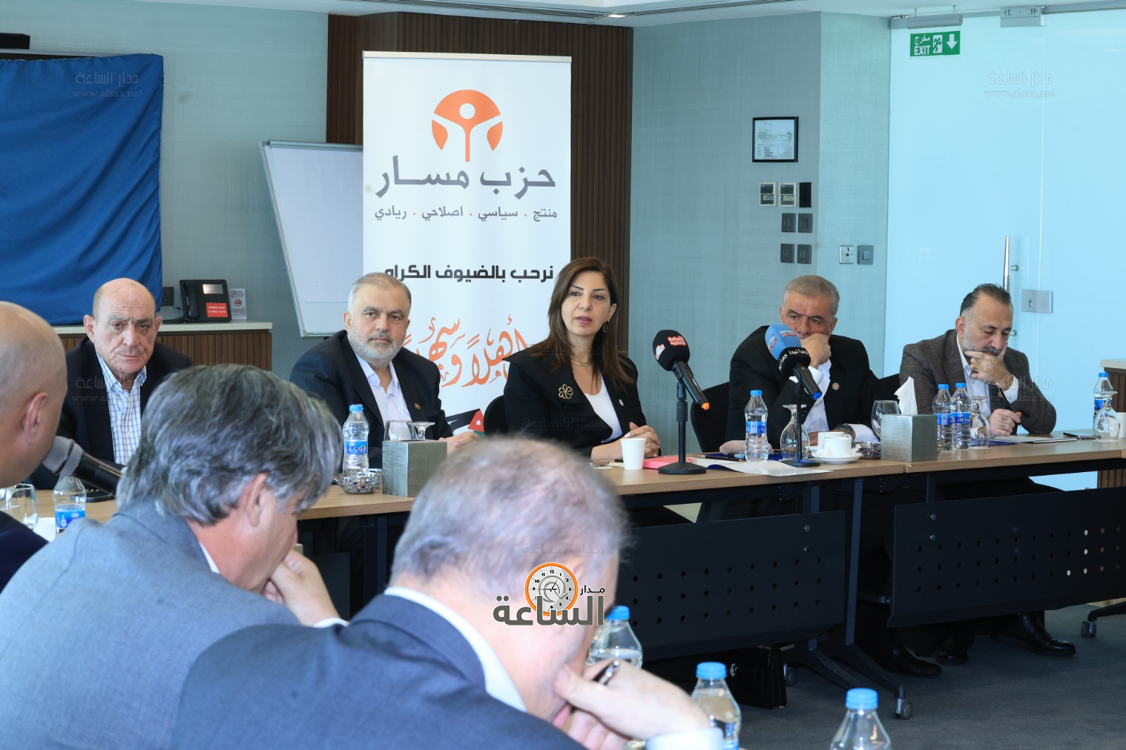 Madar Al-Saa Images 0.8709259640137277