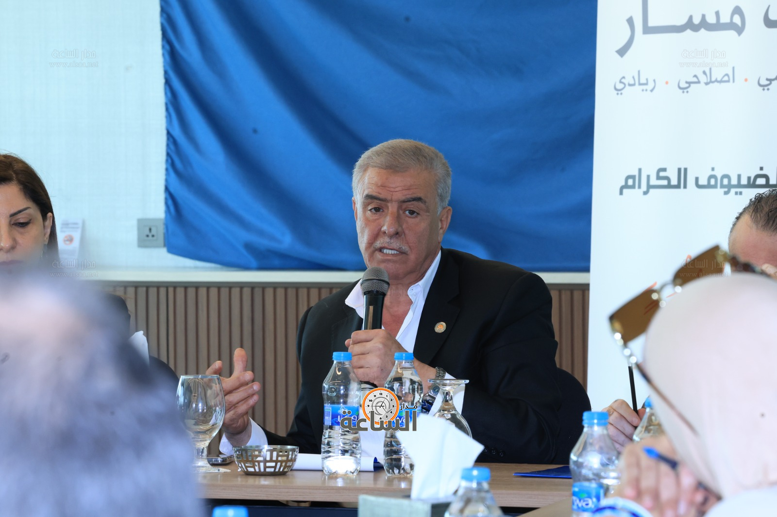 Madar Al-Saa Images 0.24256738498460984