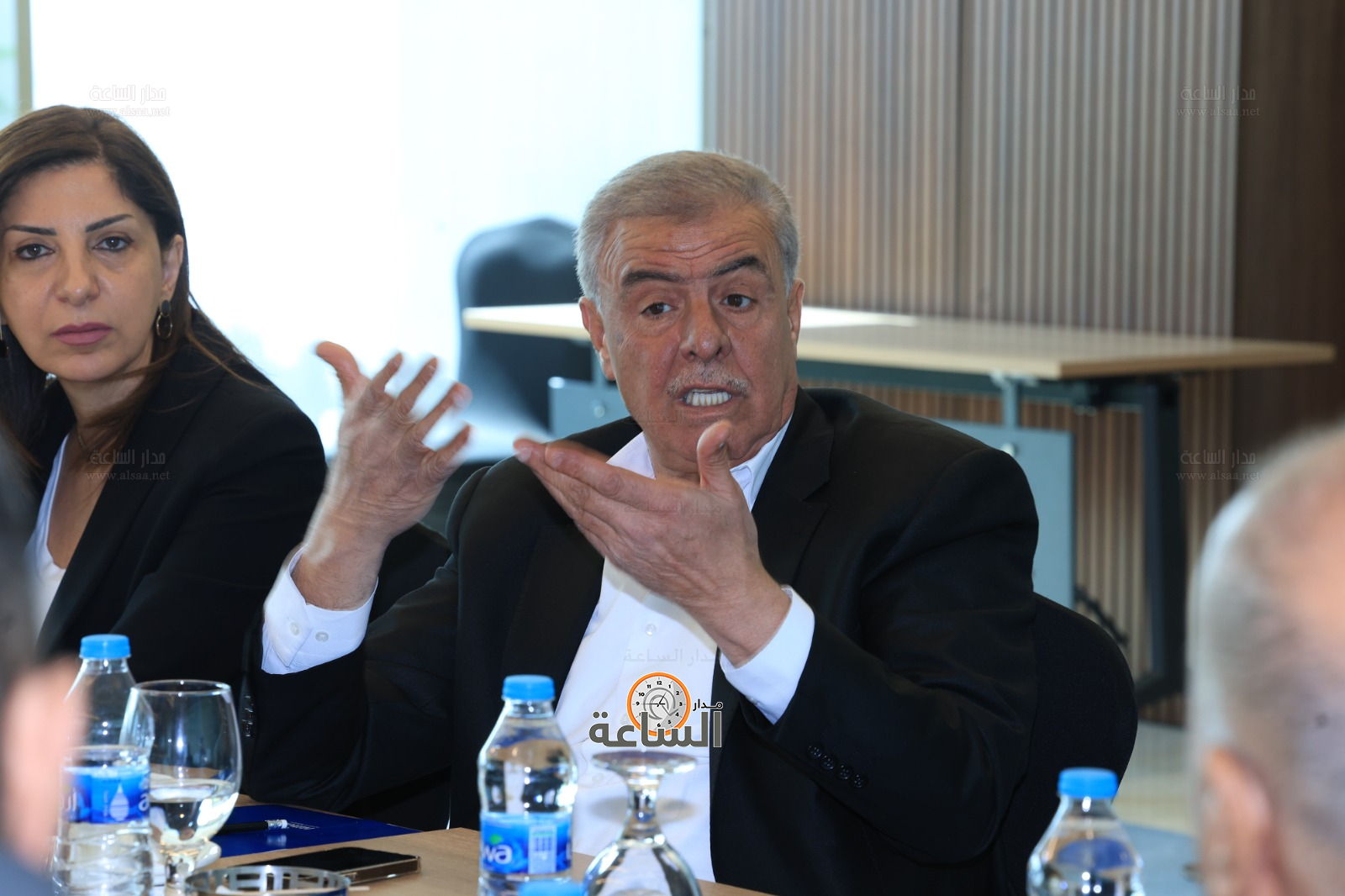 Madar Al-Saa Images 0.222210268689232