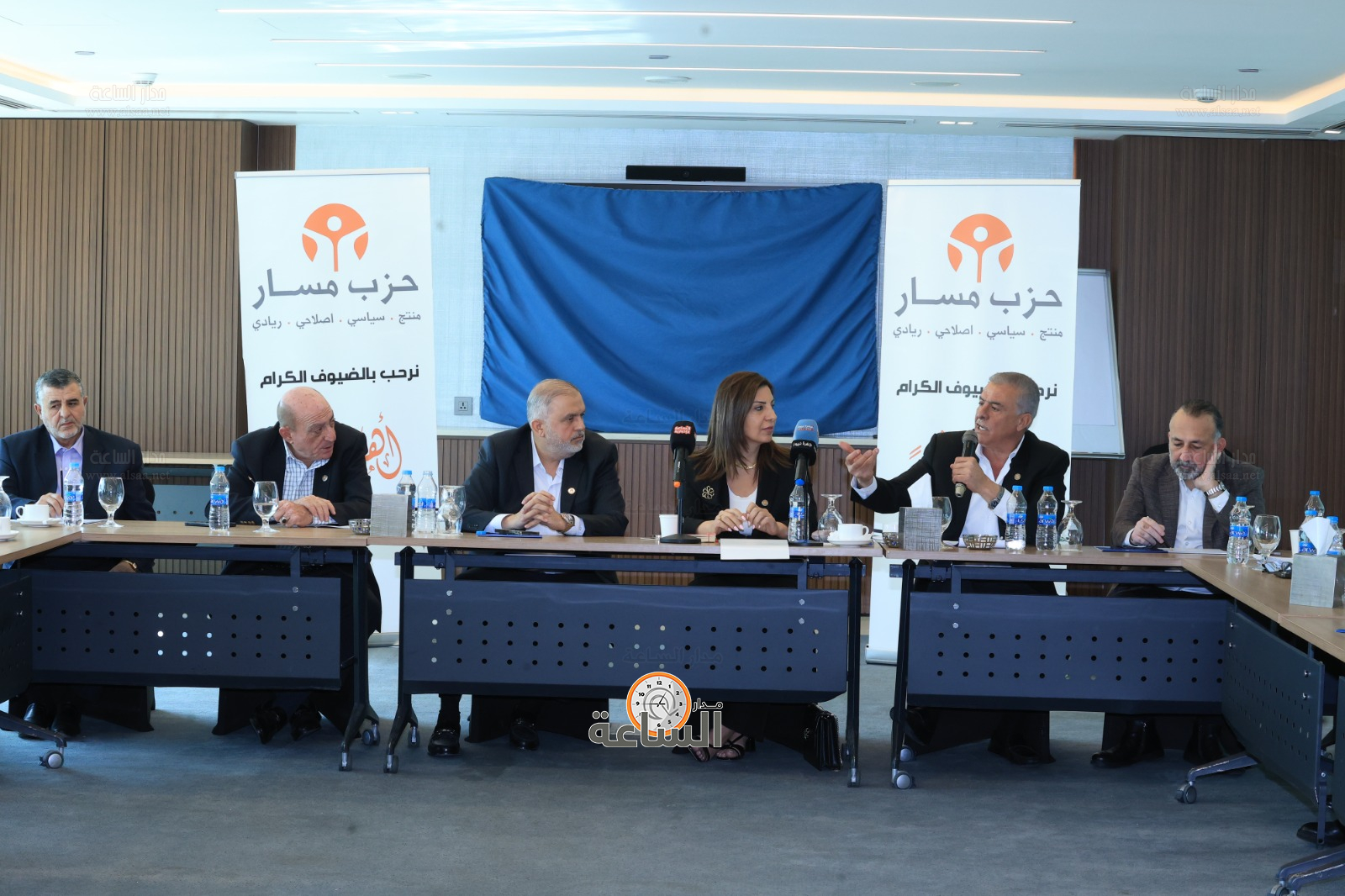 Madar Al-Saa Images 0.8255648249875646