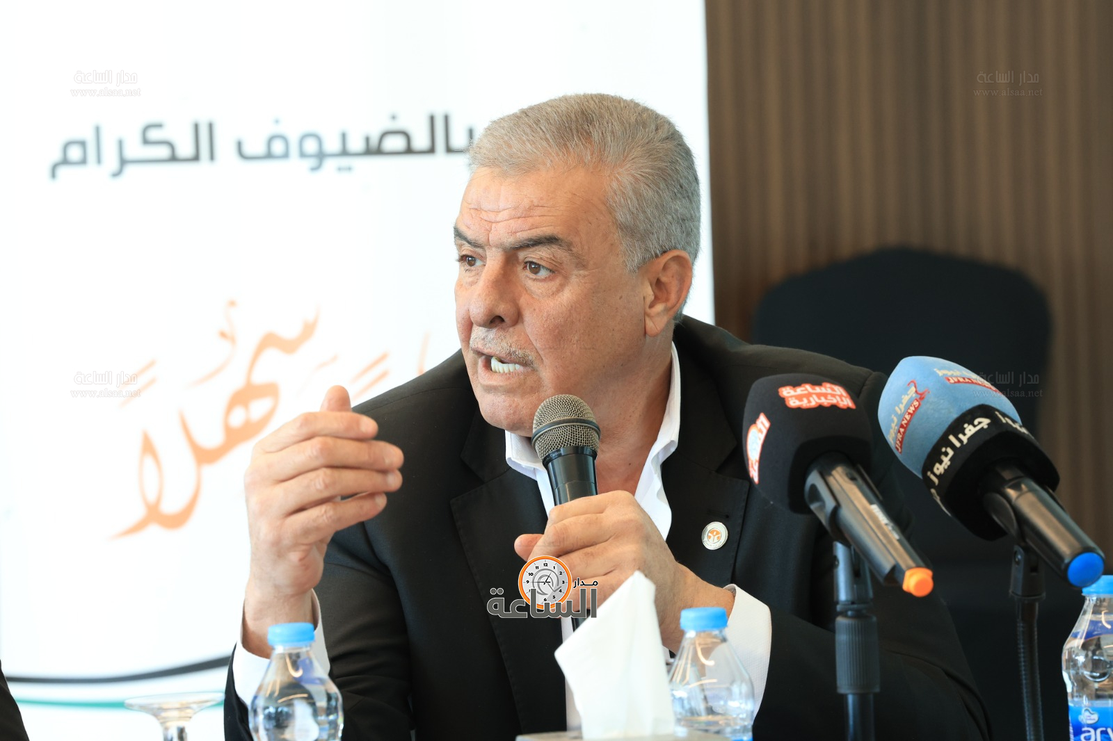 Madar Al-Saa Images 0.644467883742047