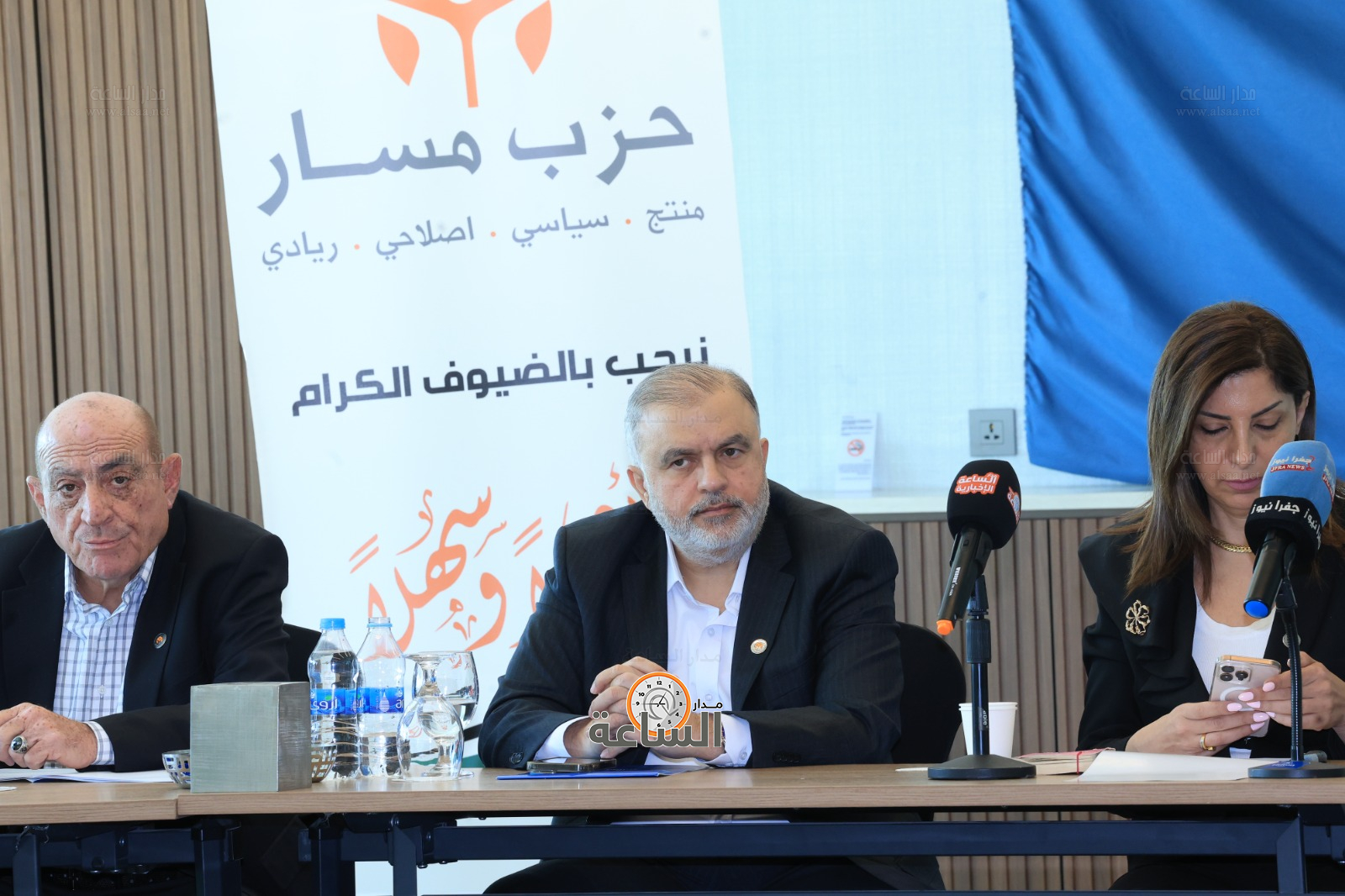 Madar Al-Saa Images 0.32198772274436727