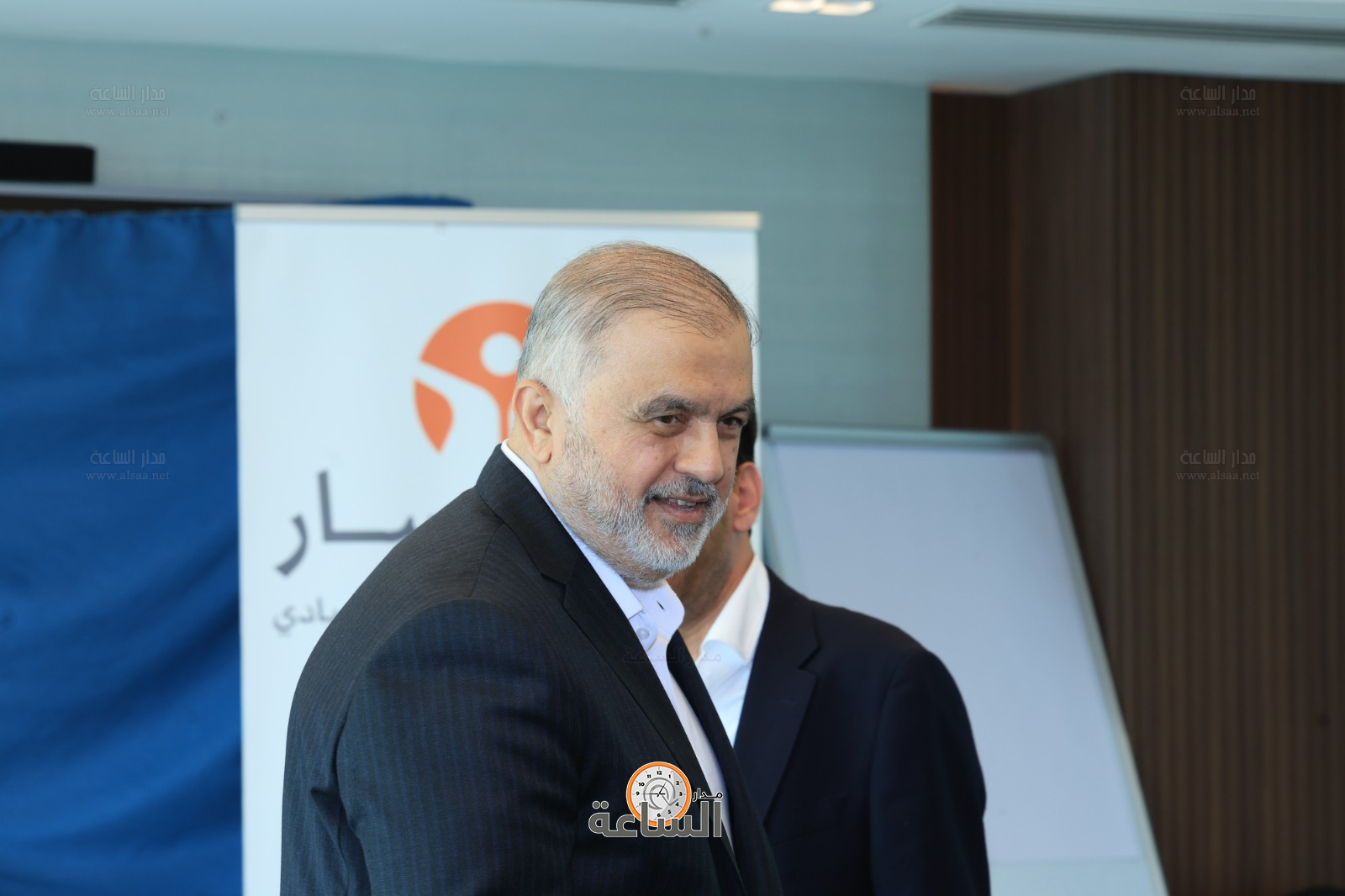 Madar Al-Saa Images 0.5641689350955398