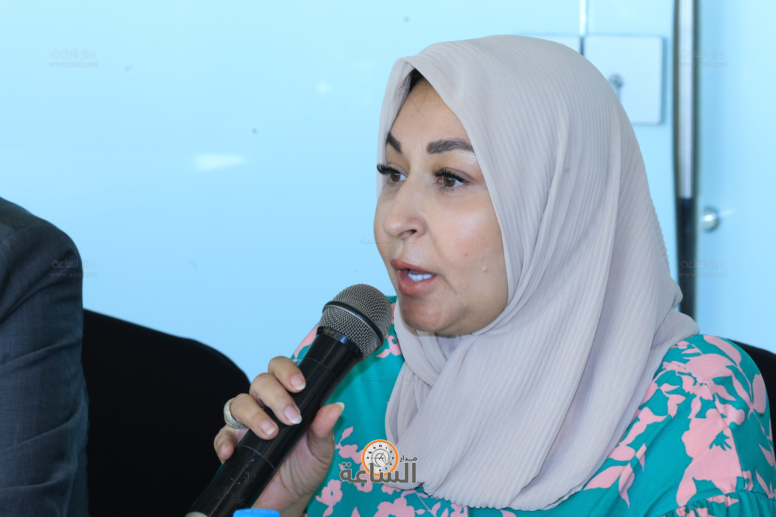 Madar Al-Saa Images 0.5198067084843992