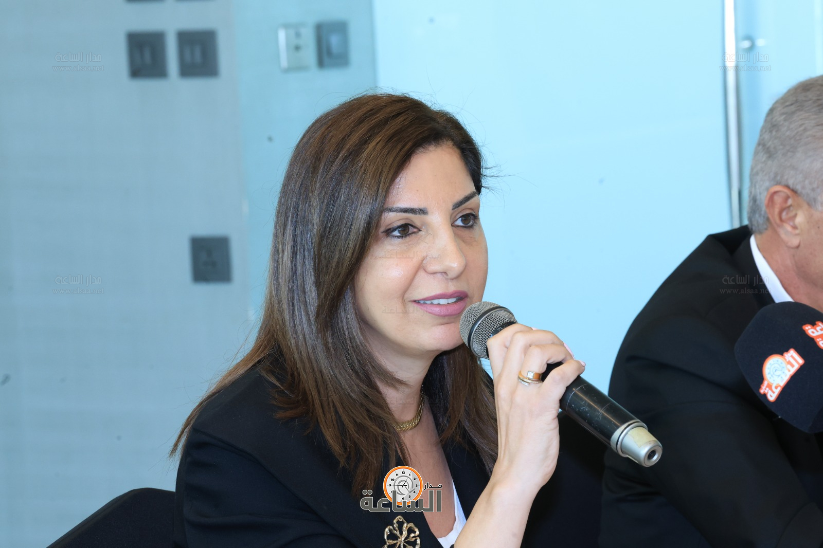 Madar Al-Saa Images 0.790270605348262