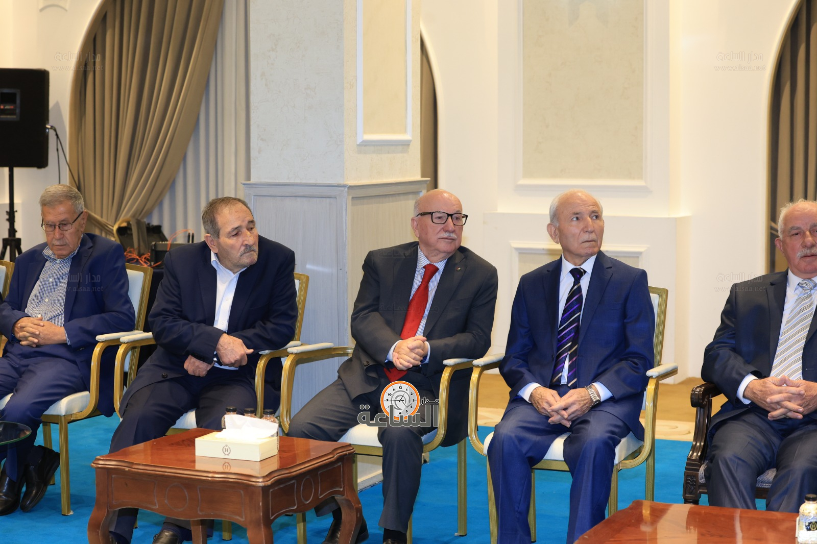 Madar Al-Saa Images 0.5465296304434973