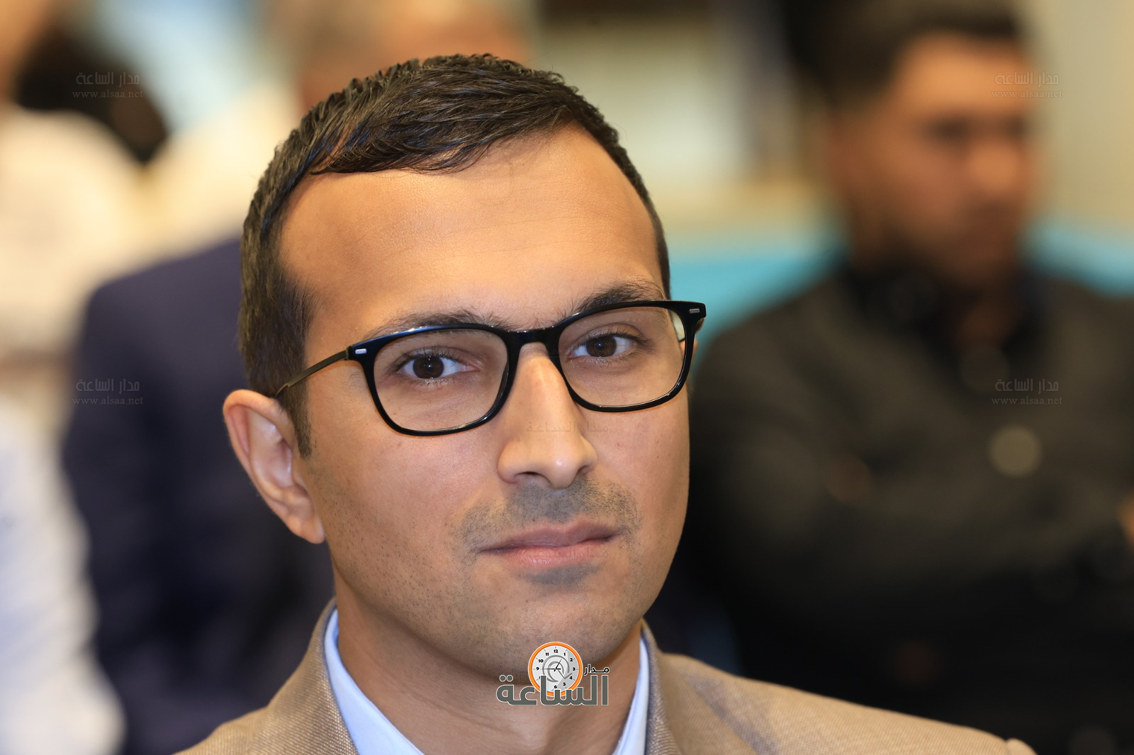 Madar Al-Saa Images 0.9715845189779754