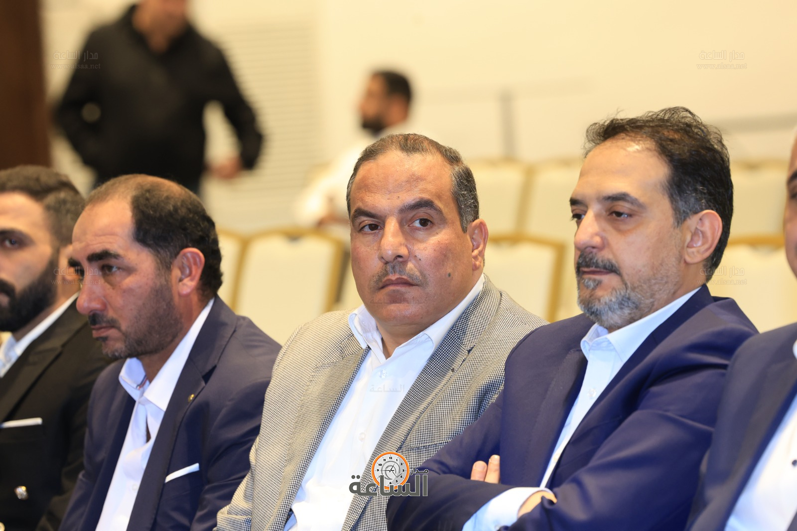 Madar Al-Saa Images 0.3588844560459633