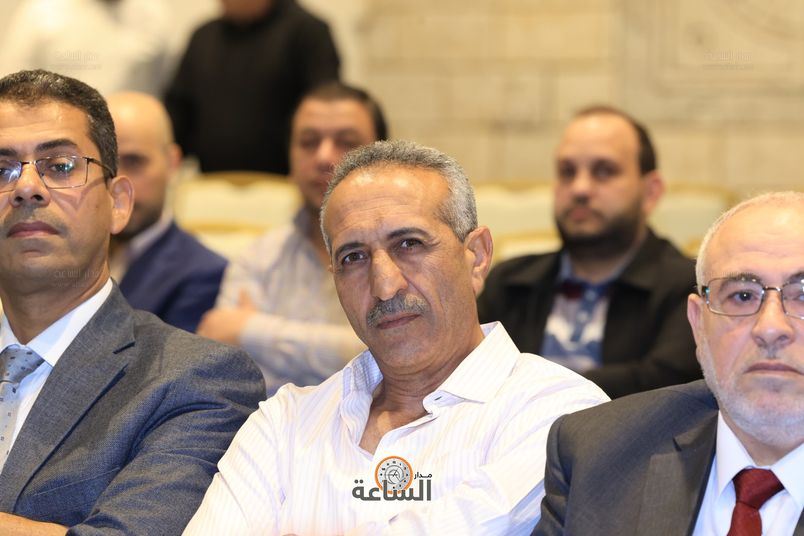 Madar Al-Saa Images 0.8668007824840399