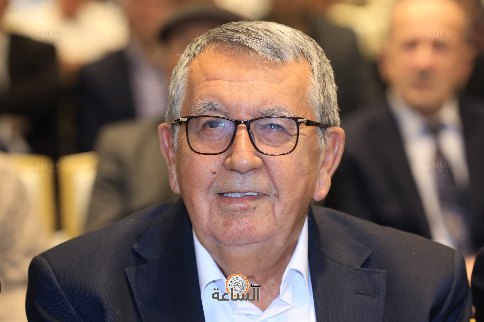 Madar Al-Saa Images 0.3760382365766076