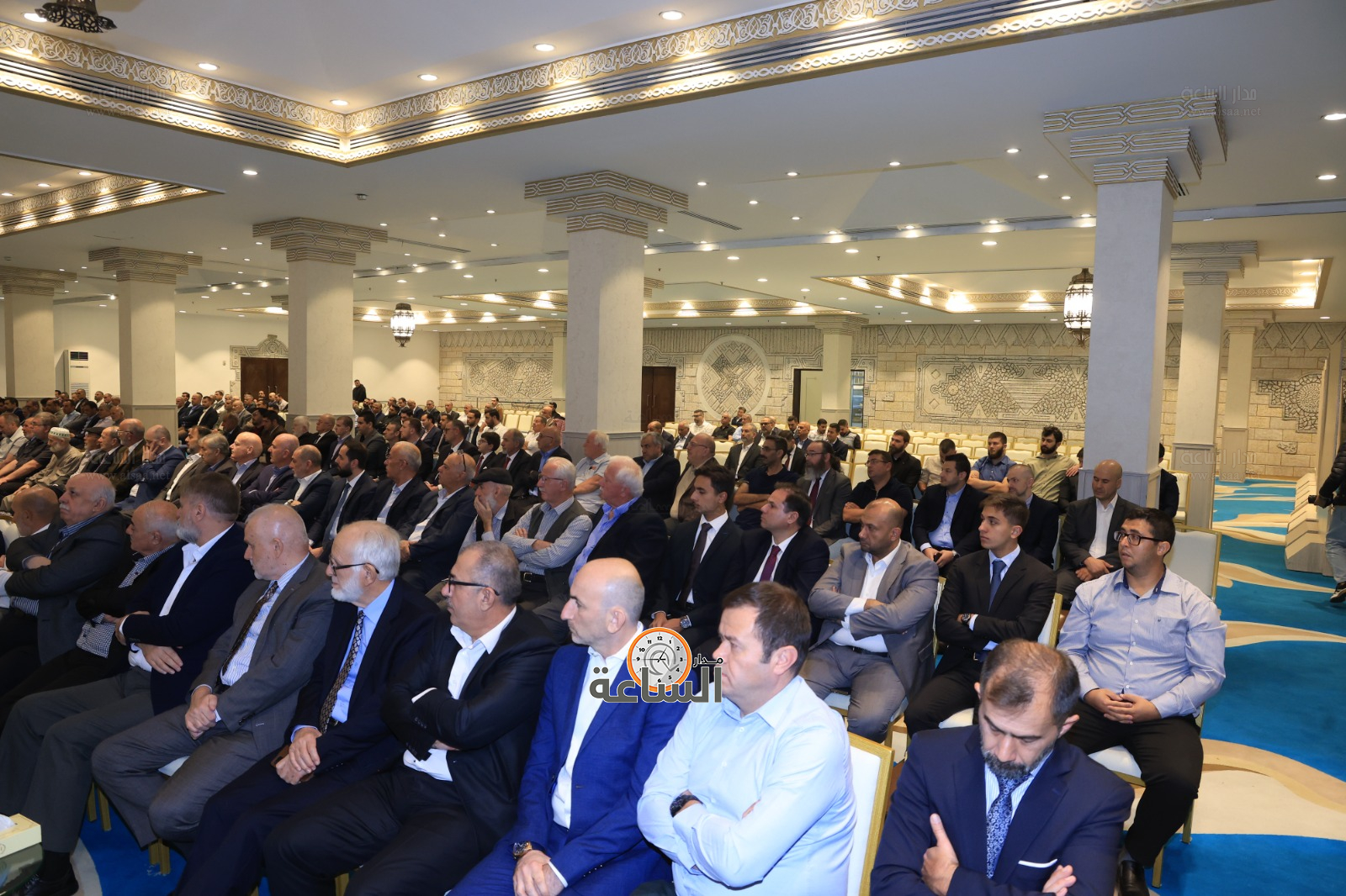 Madar Al-Saa Images 0.8232329760698497