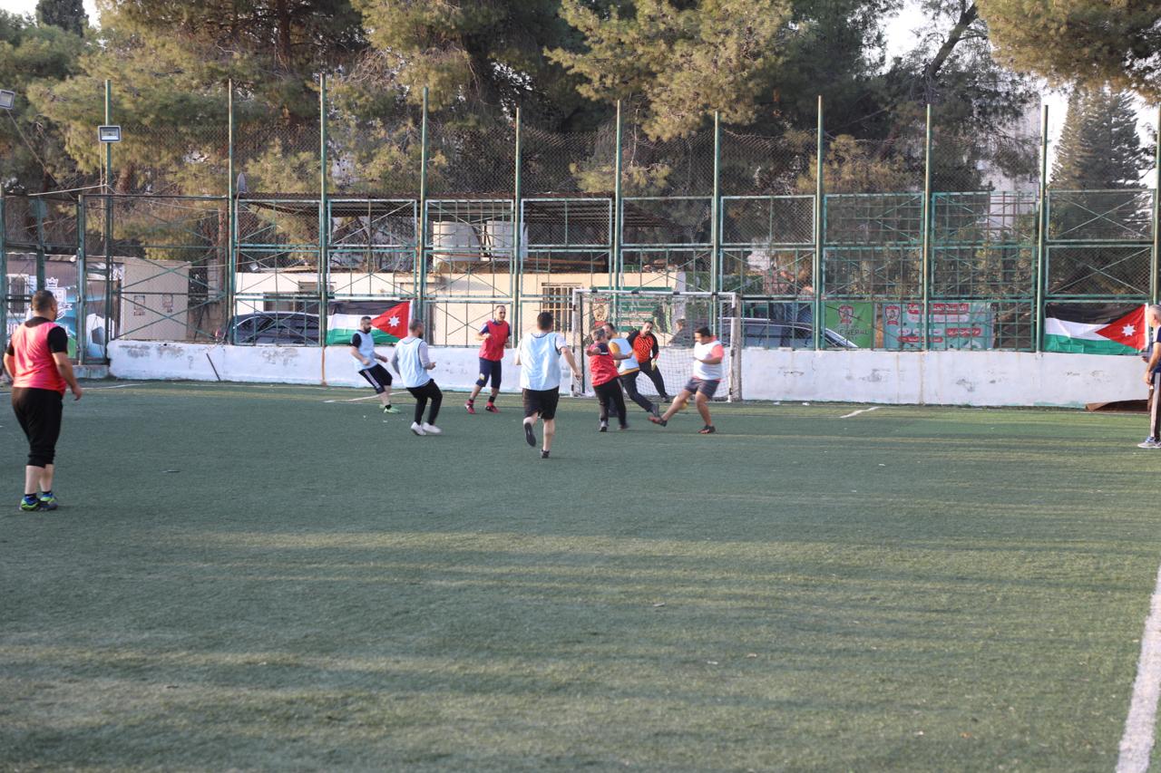 Madar Al-Saa Images 0.1892354984264335