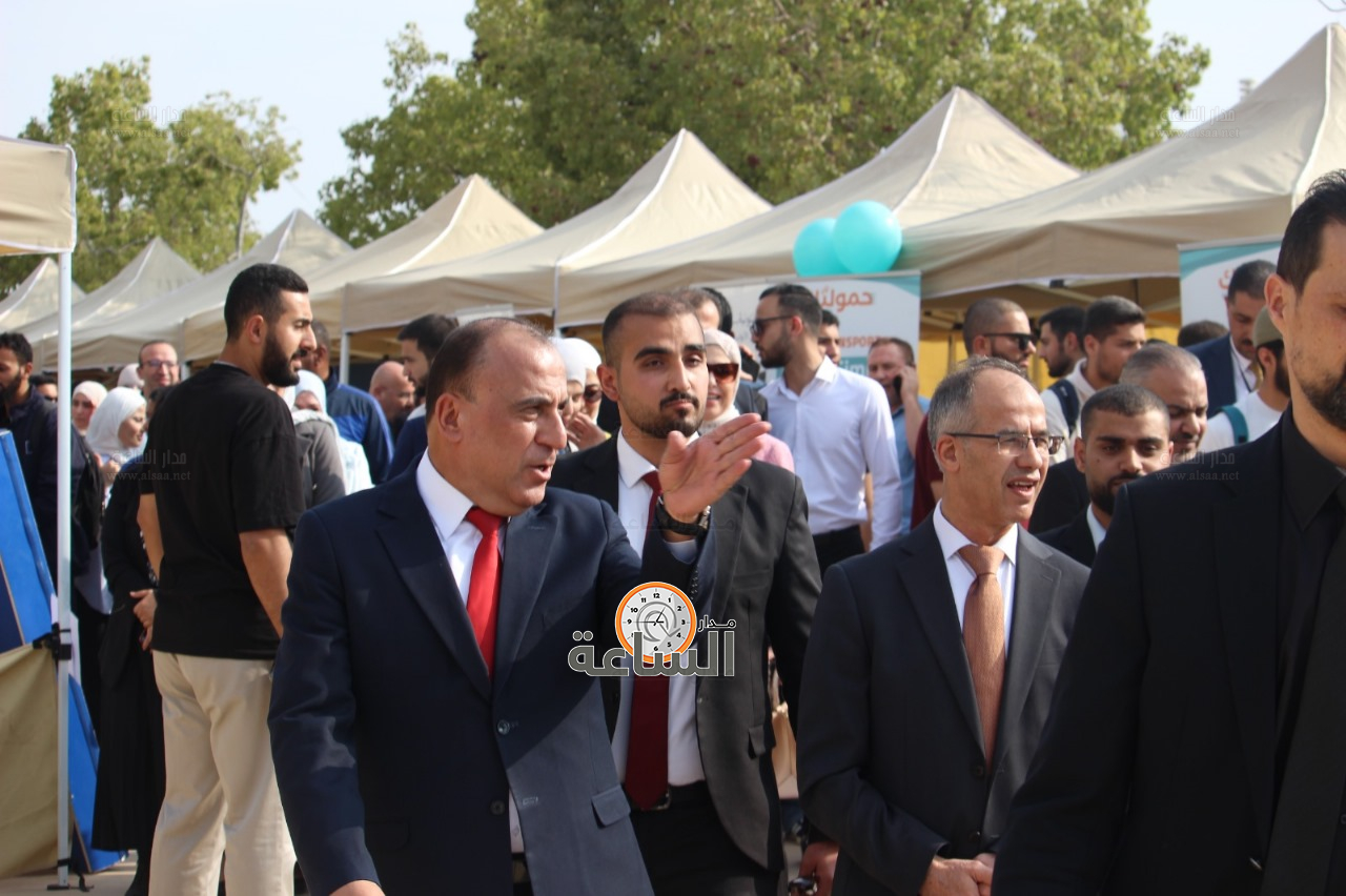 Madar Al-Saa Images 0.7737139857383307