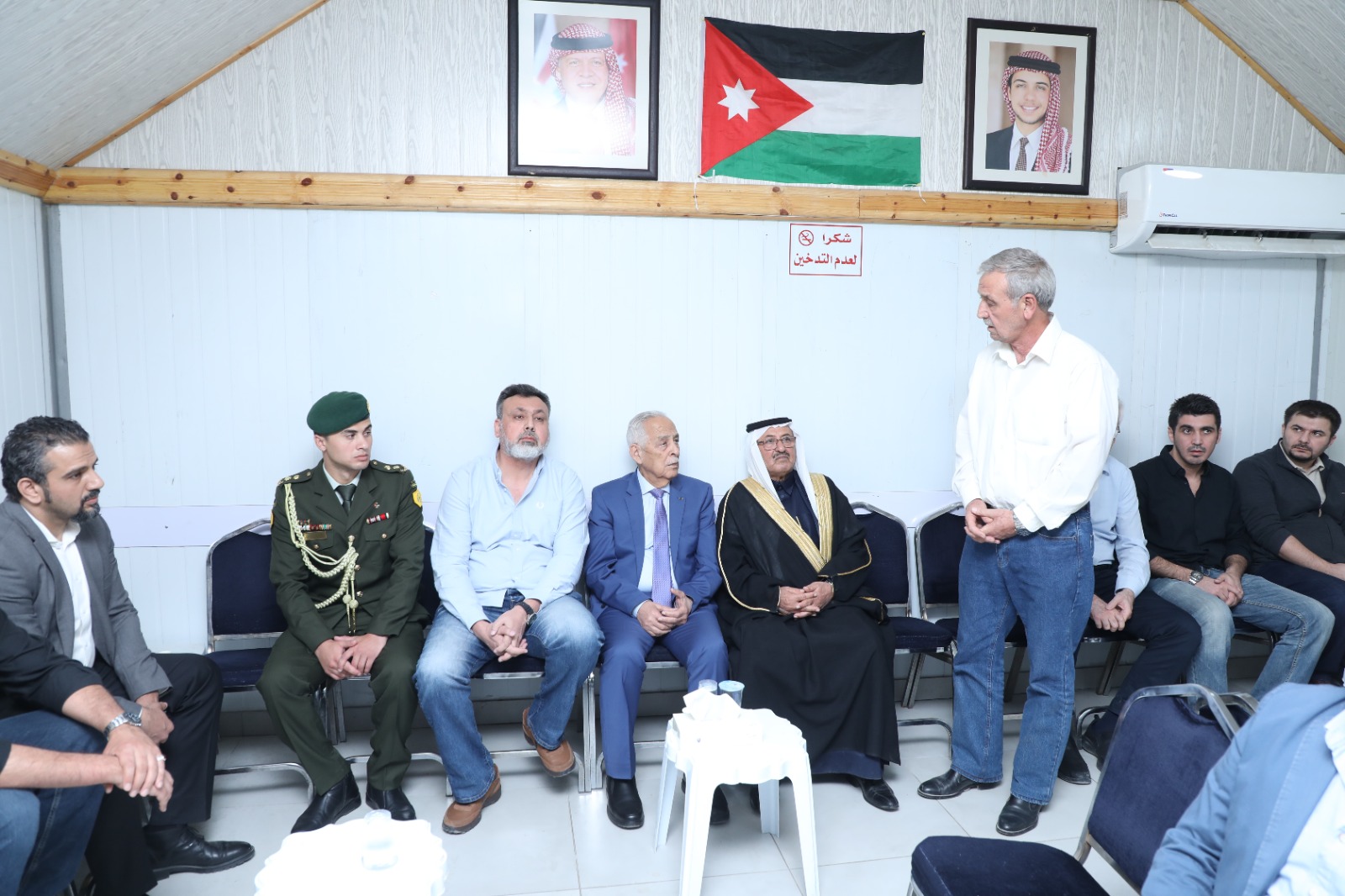 Madar Al-Saa Images 0.9793021310685146