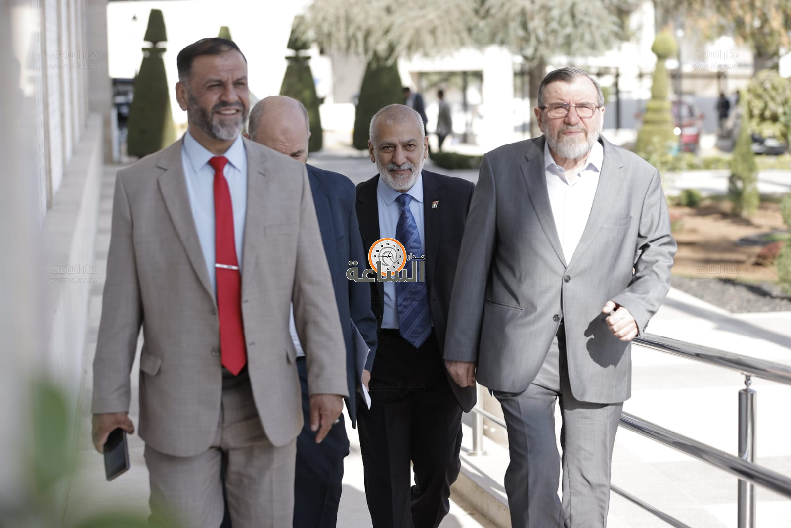 Madar Al-Saa Images 0.8433114126385003