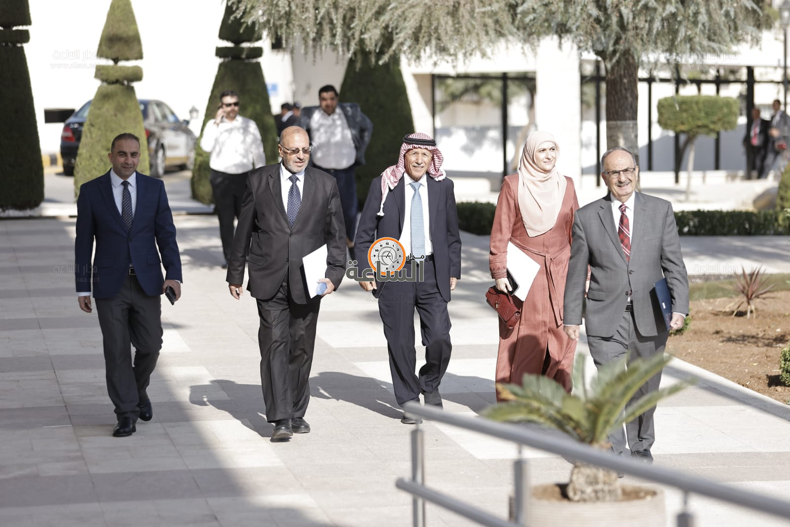 Madar Al-Saa Images 0.1557325856558276