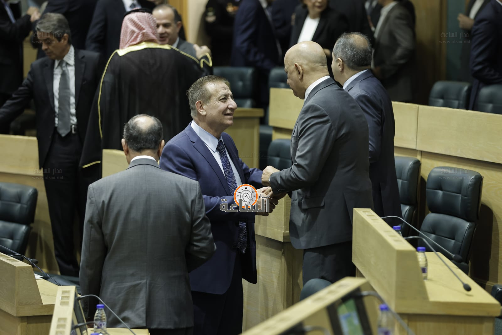 Madar Al-Saa Images 0.04257401251627657