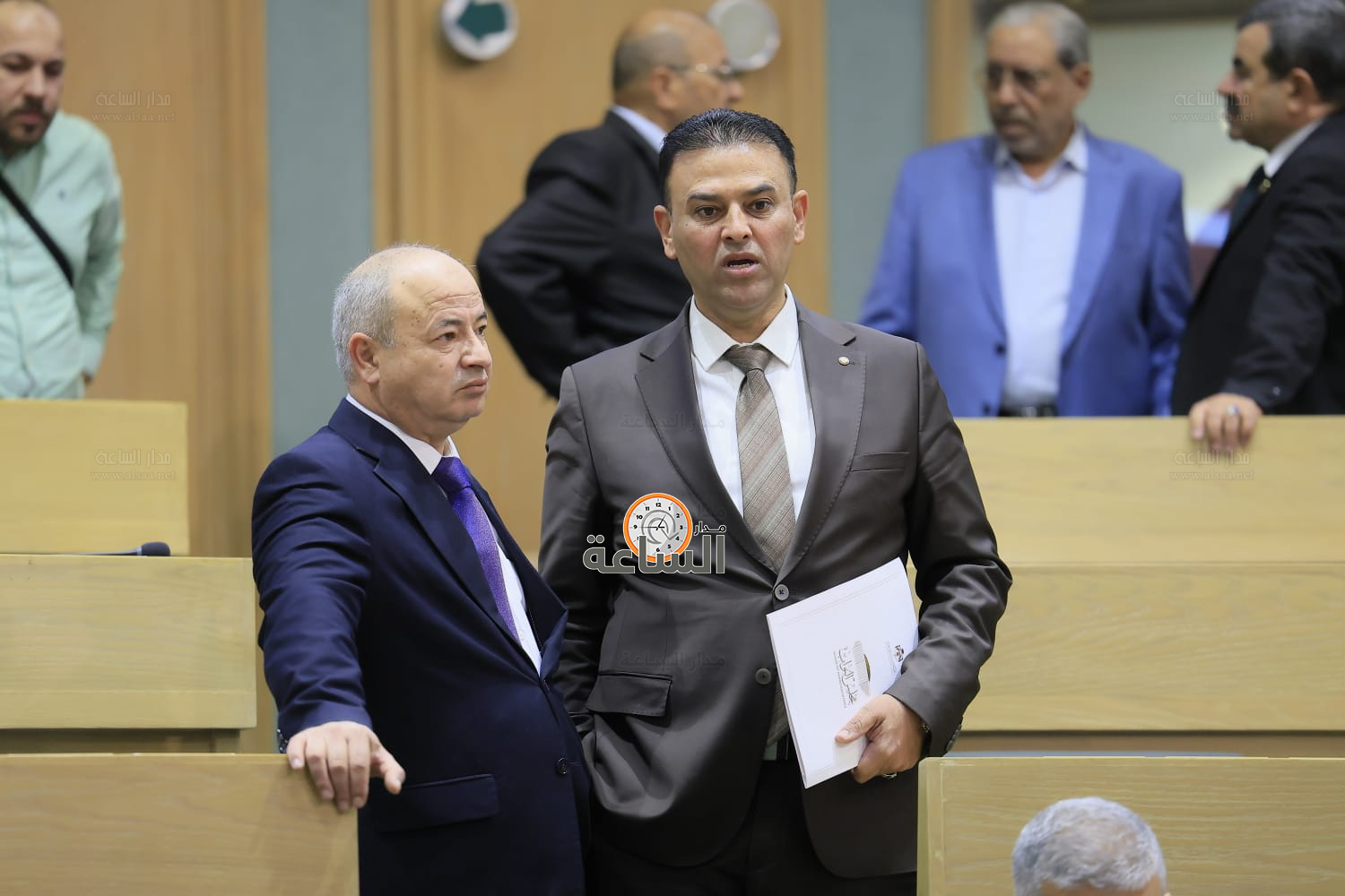 Madar Al-Saa Images 0.3261010758155025