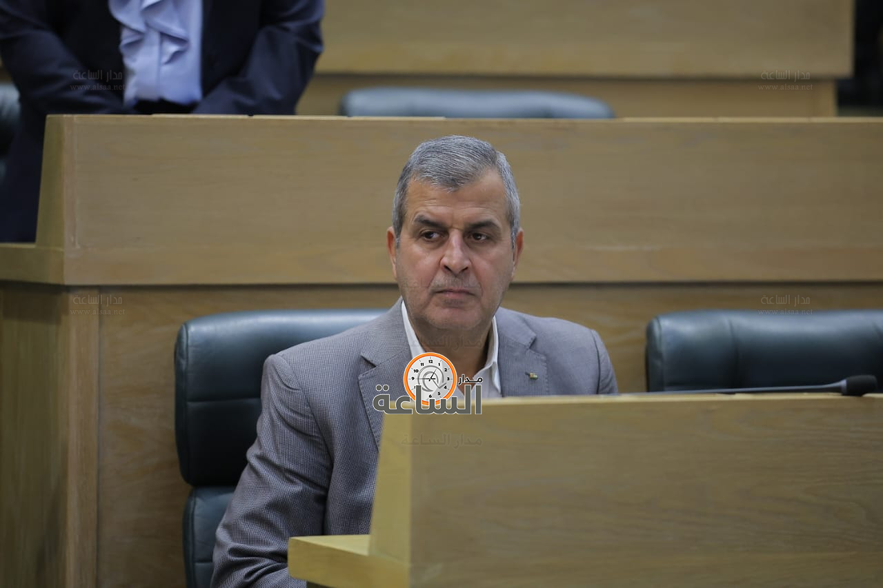 Madar Al-Saa Images 0.10473282364151804