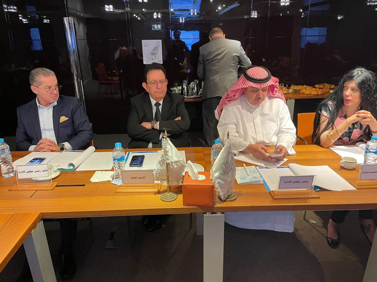 Madar Al-Saa Images 0.23713156077784825