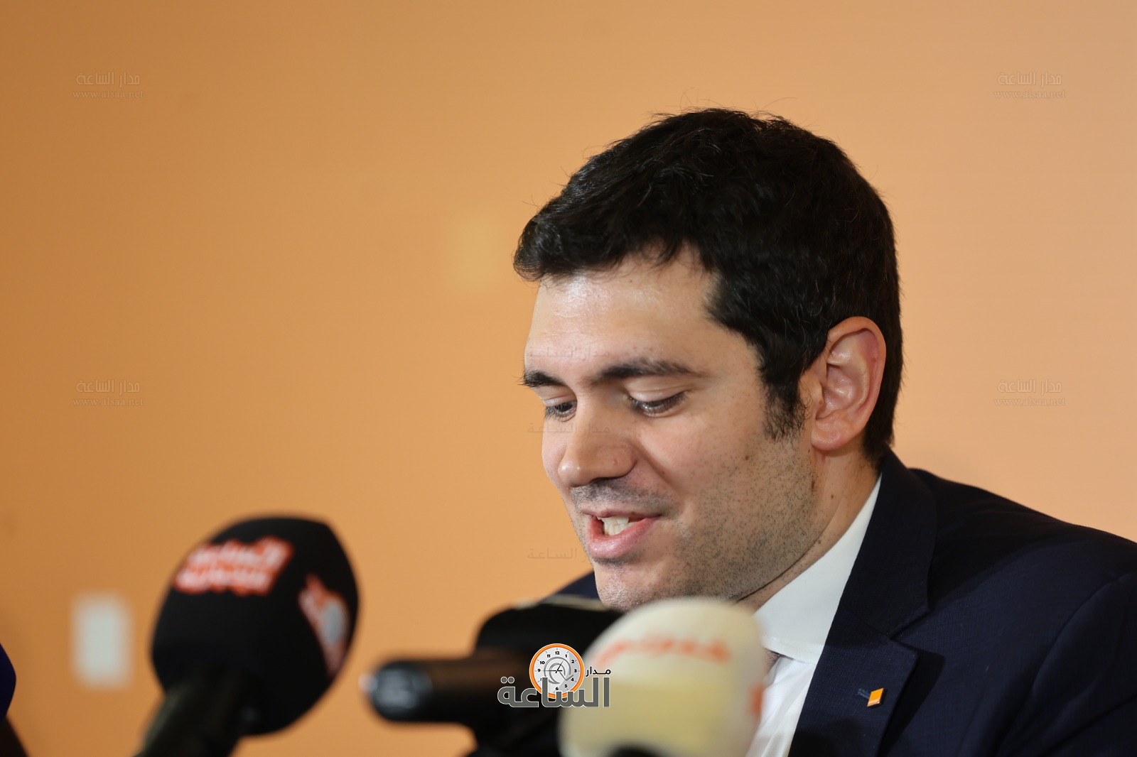 Madar Al-Saa Images 0.49931338660422797