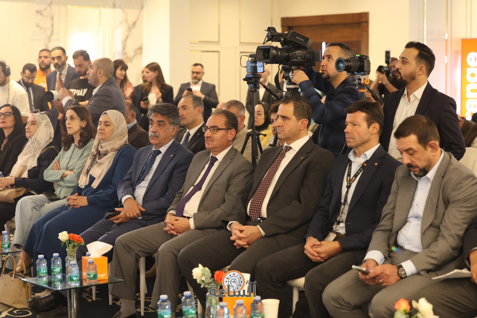 Madar Al-Saa Images 0.6071848534874893