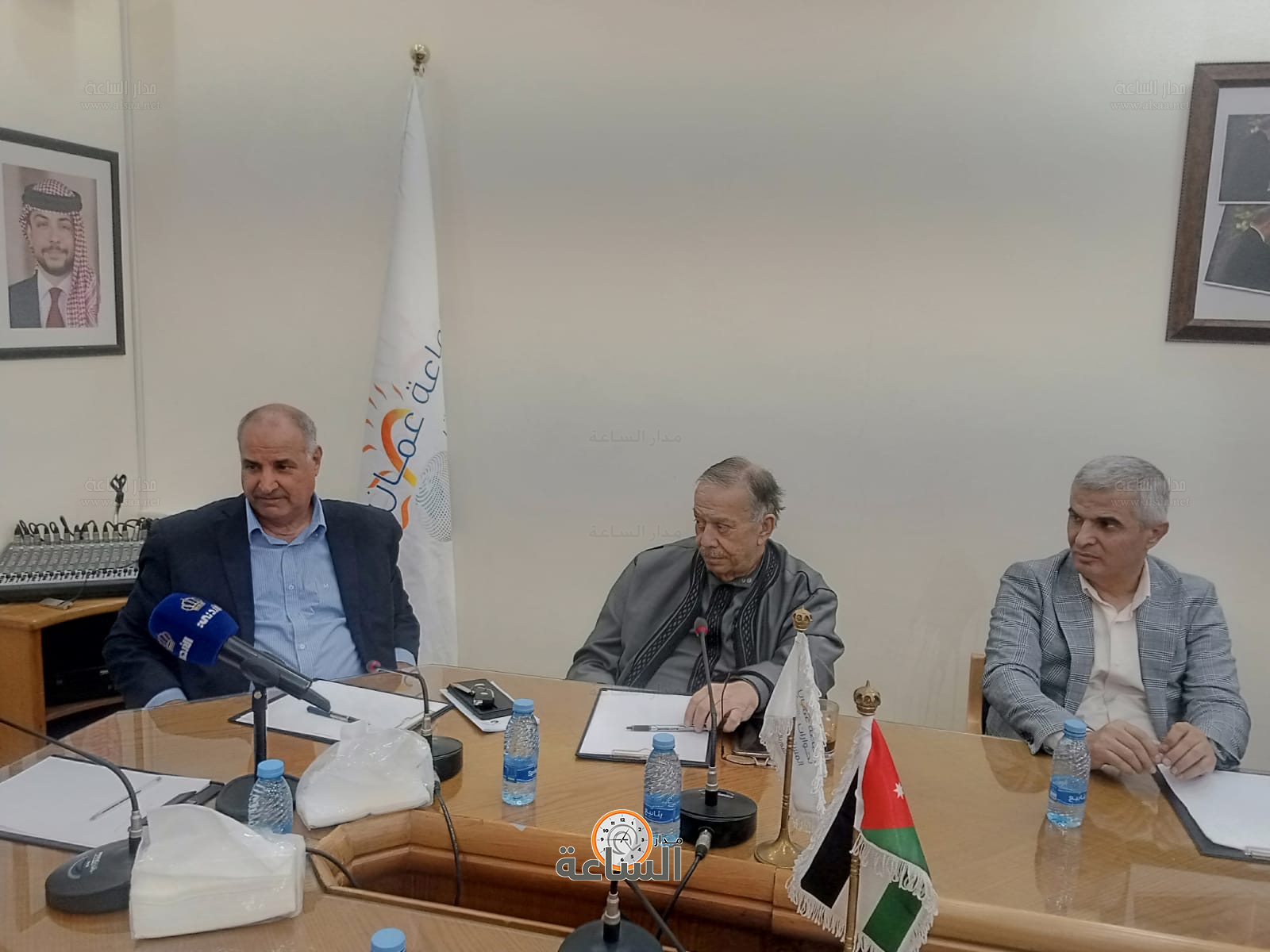 Madar Al-Saa Images 0.4911031411005766