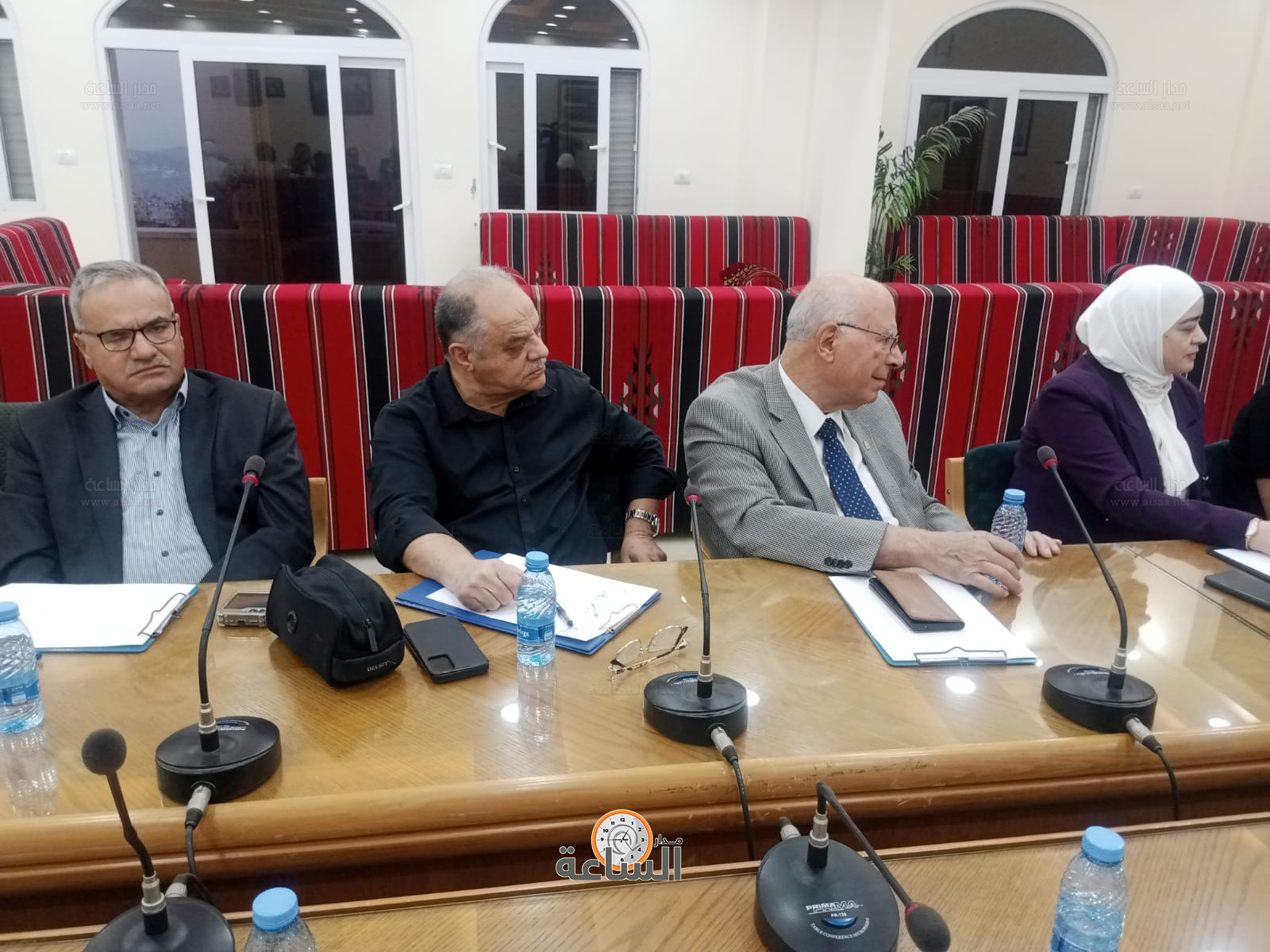 Madar Al-Saa Images 0.7170526503063858