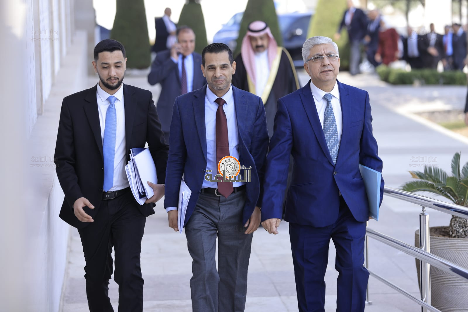 Madar Al-Saa Images 0.49768376484848276