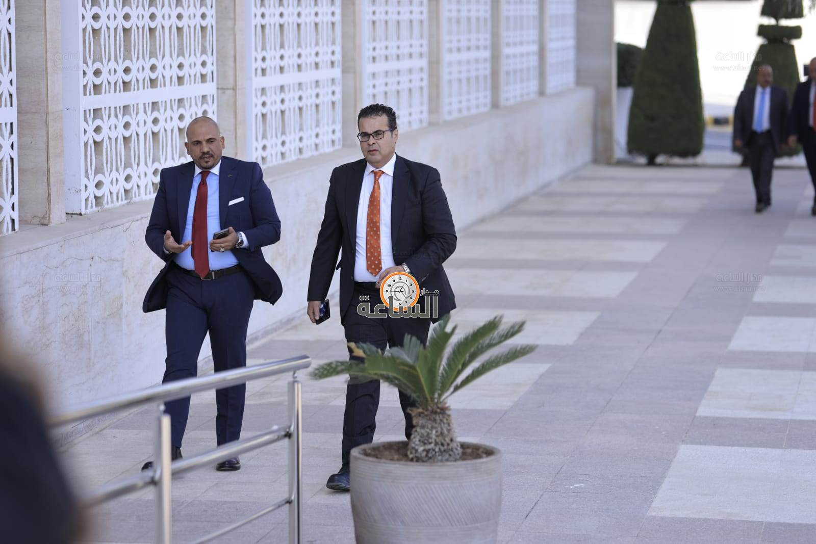 Madar Al-Saa Images 0.3484977856089594