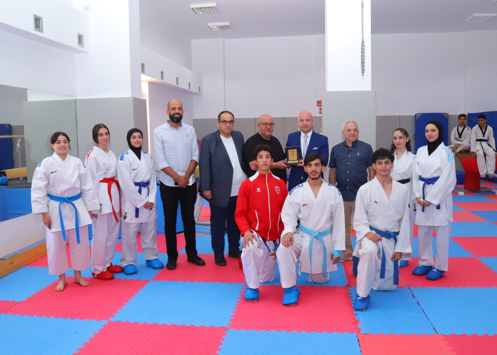 Madar Al-Saa Images 0.5524554744771514