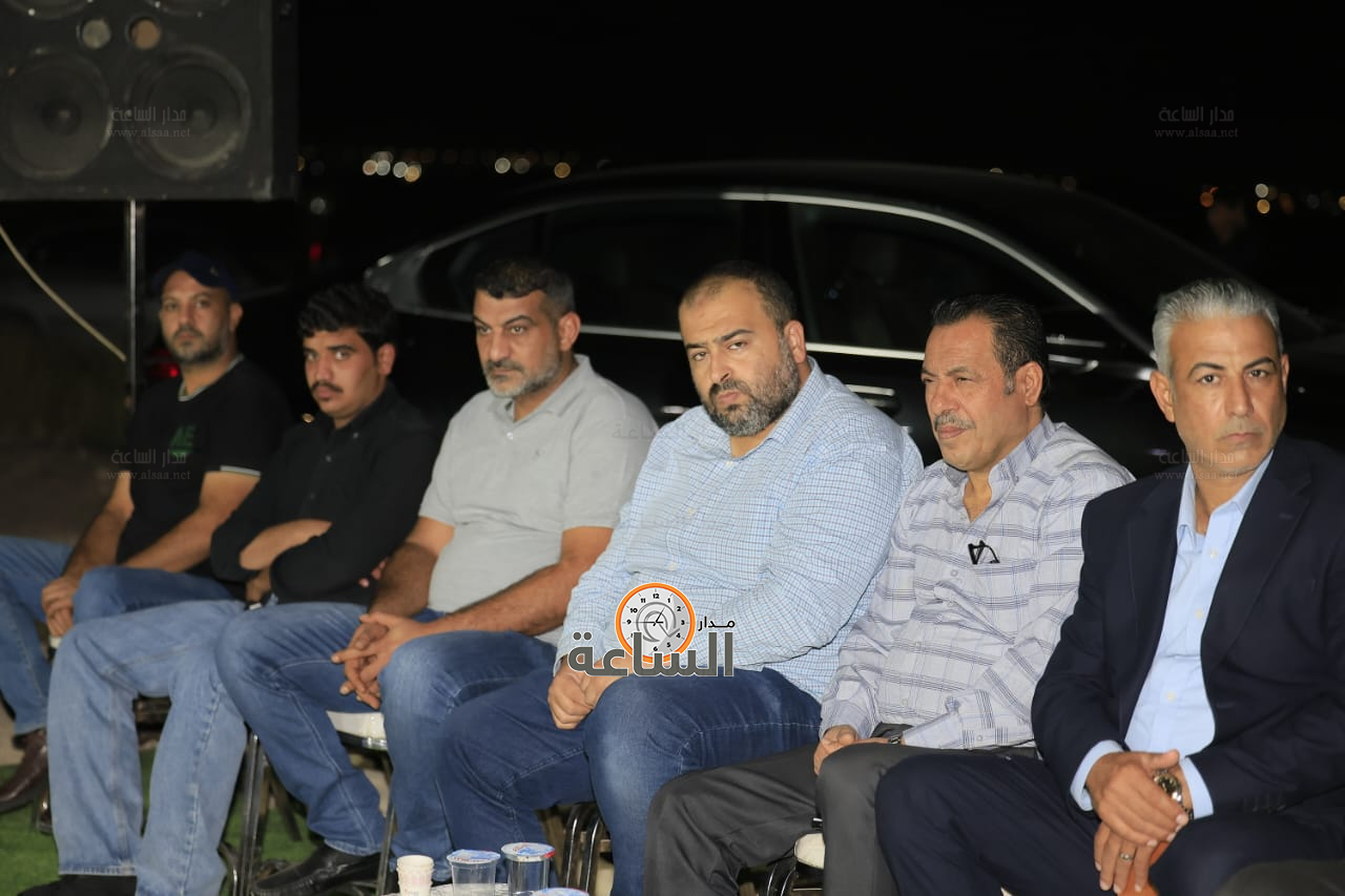 Madar Al-Saa Images 0.7987797431393117