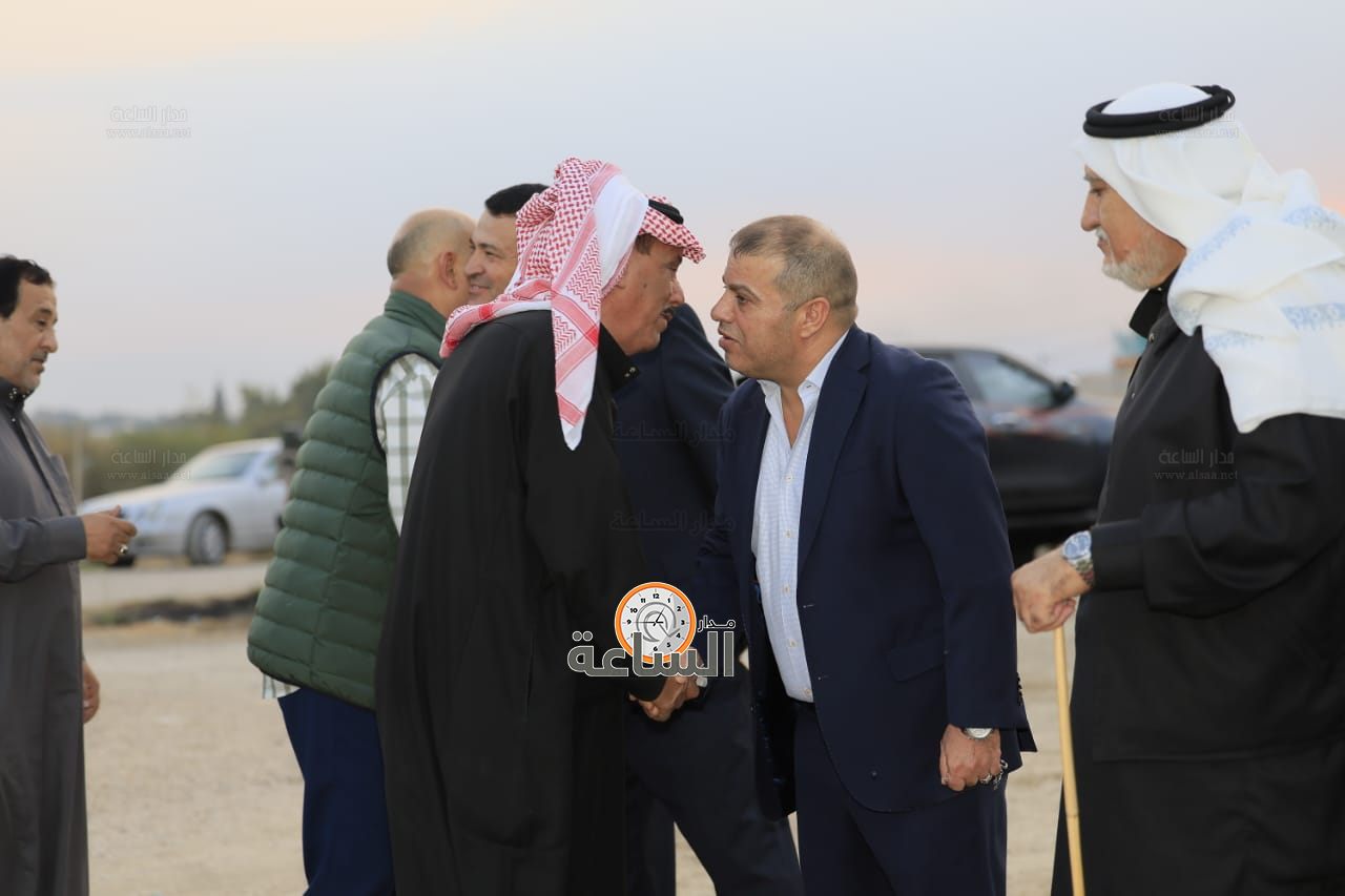 Madar Al-Saa Images 0.03847825991106468