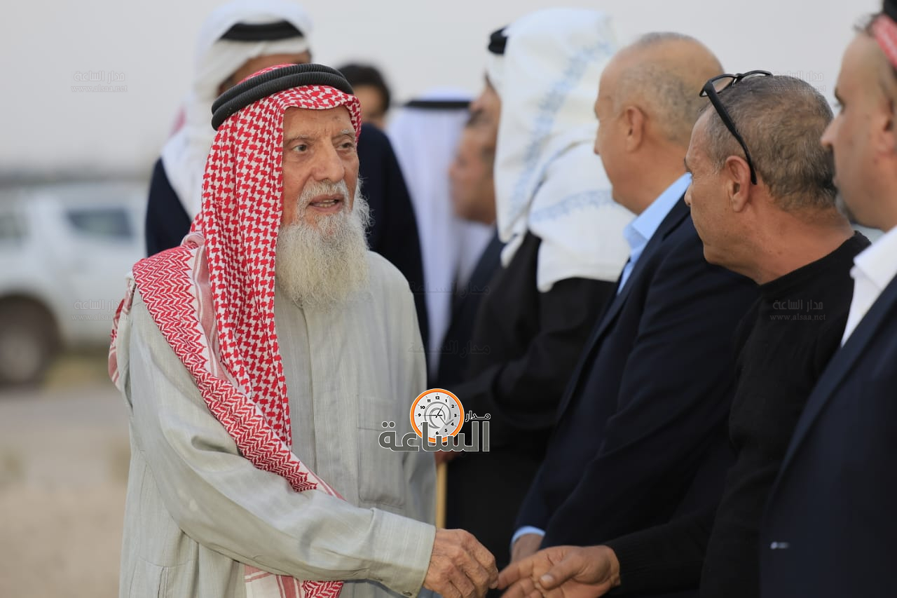 Madar Al-Saa Images 0.11901873519709727