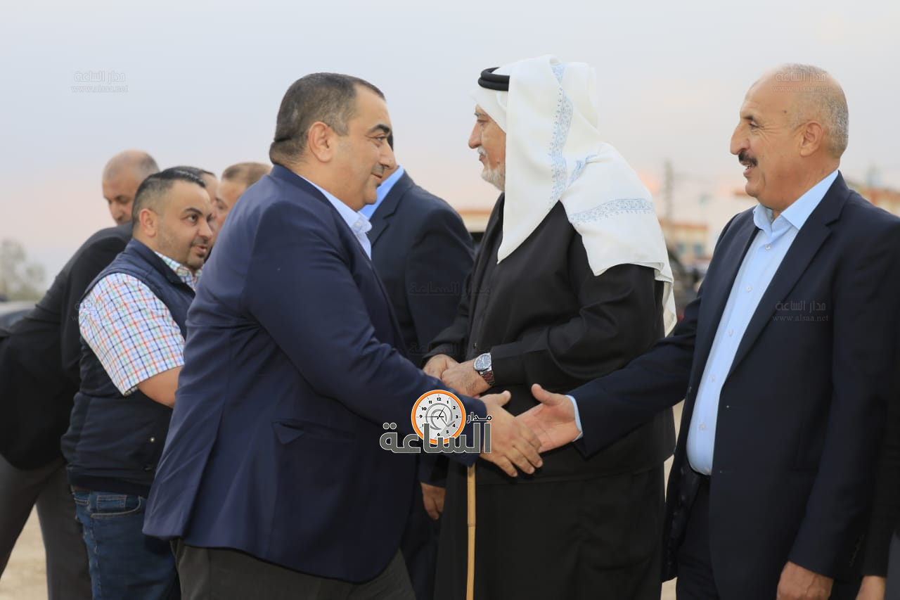 Madar Al-Saa Images 0.39535917372735385